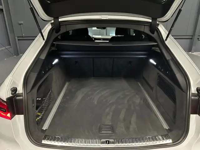 Audi A6 view 30