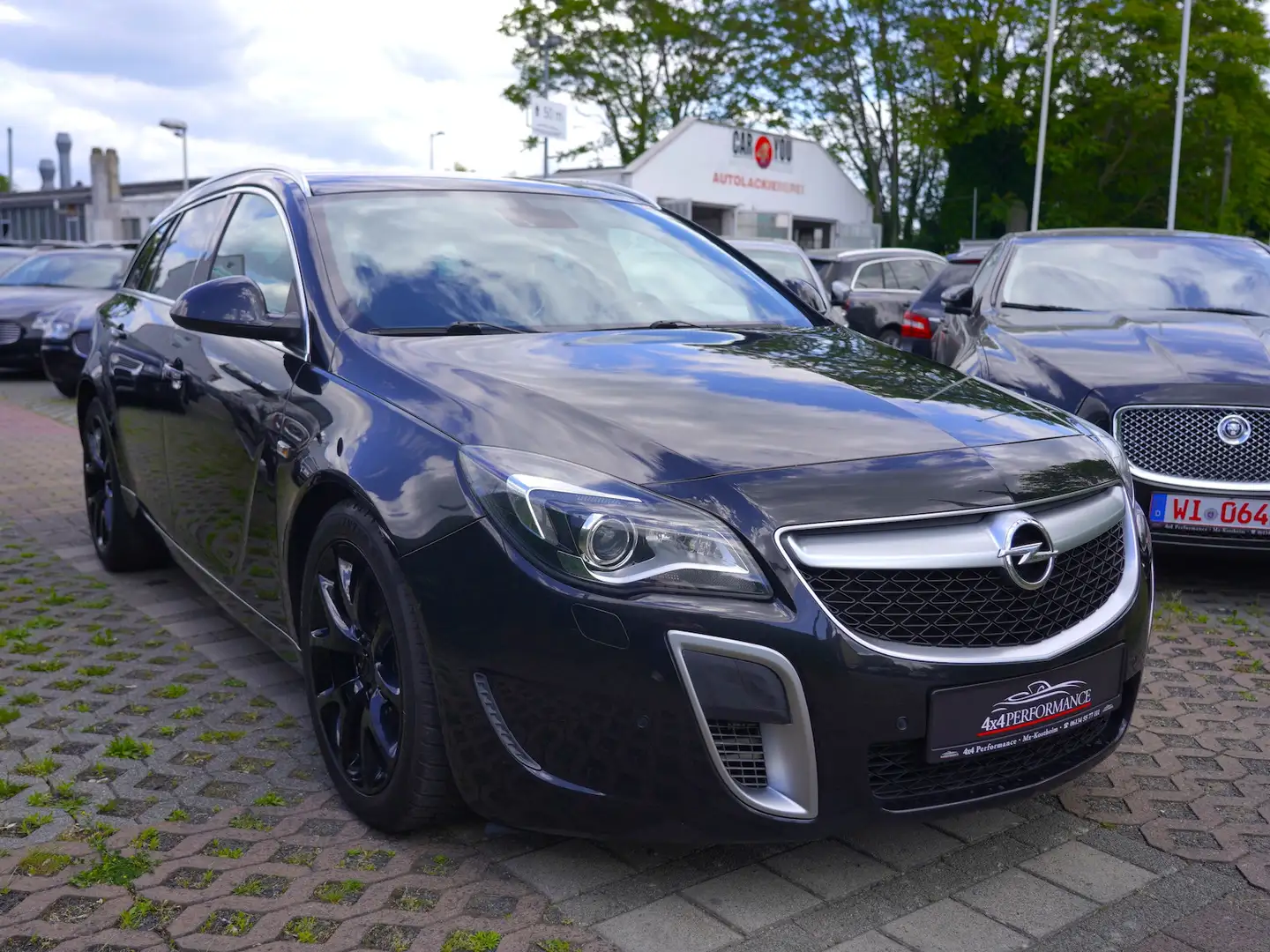 Opel Insignia 2.8i OPC Turbo Auto.ST~RECARO~Brembo~ Zwart - 1