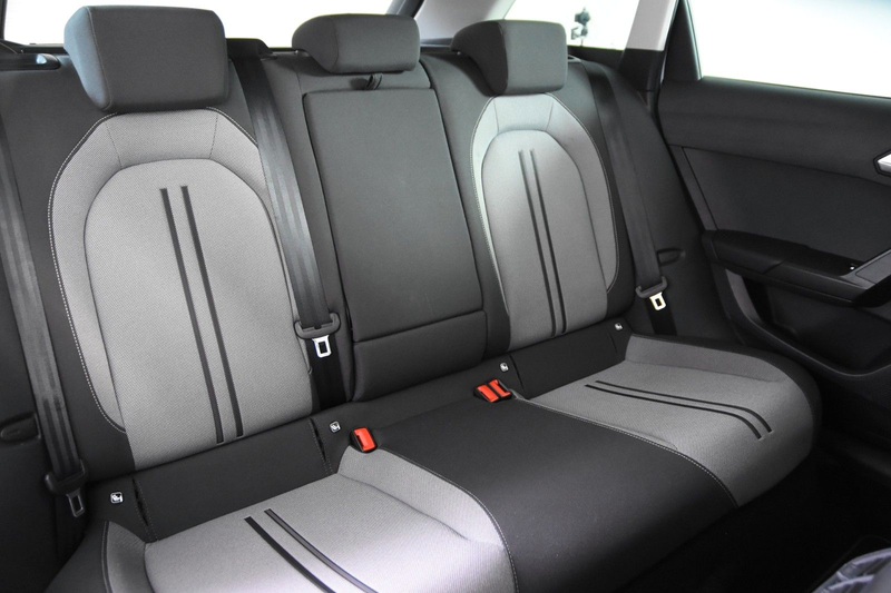 SEAT Leon Sportstourer *1.Hand*Navi*Carplay*Park ass. — photo 10