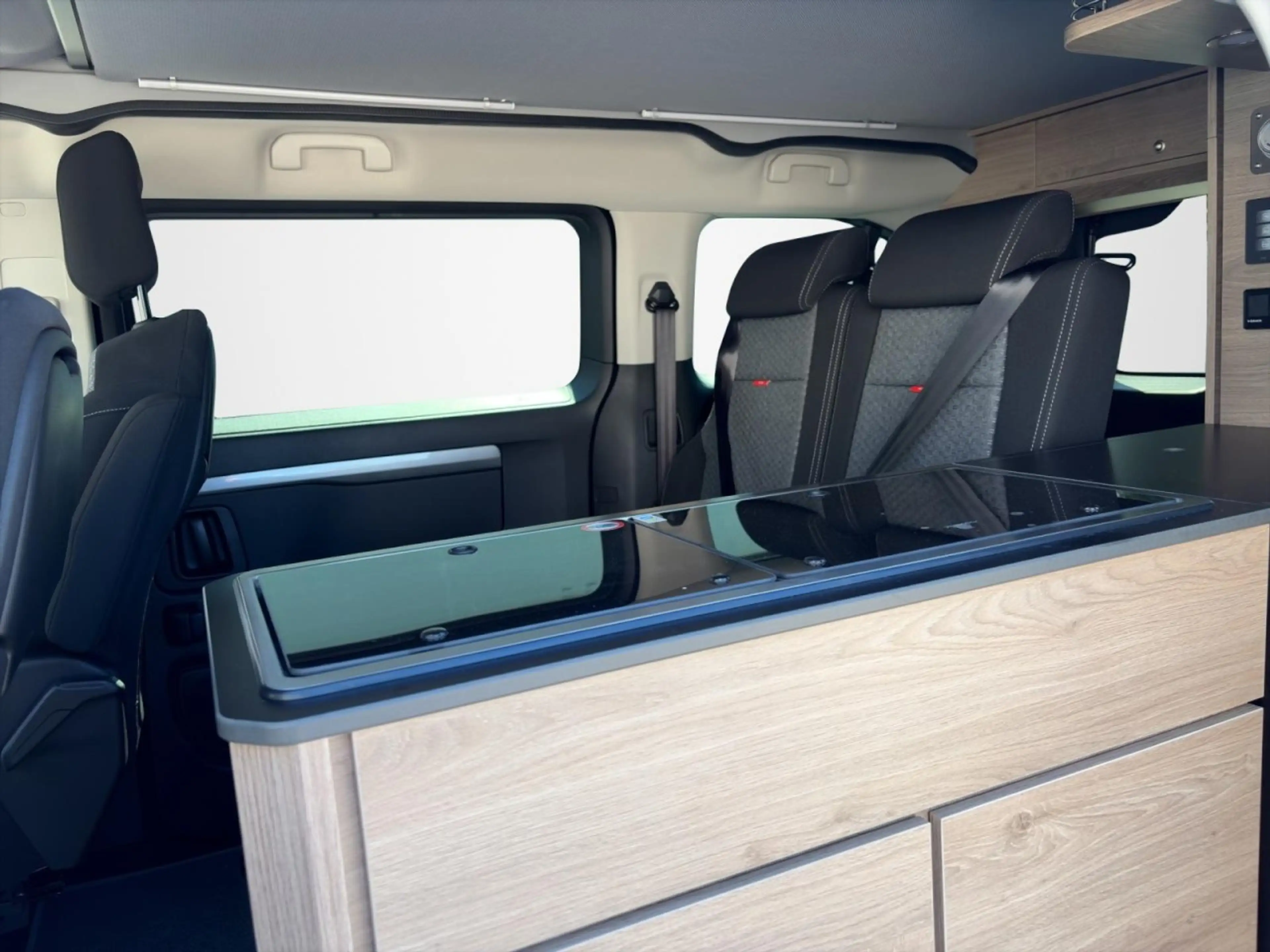 Citroen Holidays BlueHDi 180 M Klima Einparkhilfe Sitzheizung — photo 8