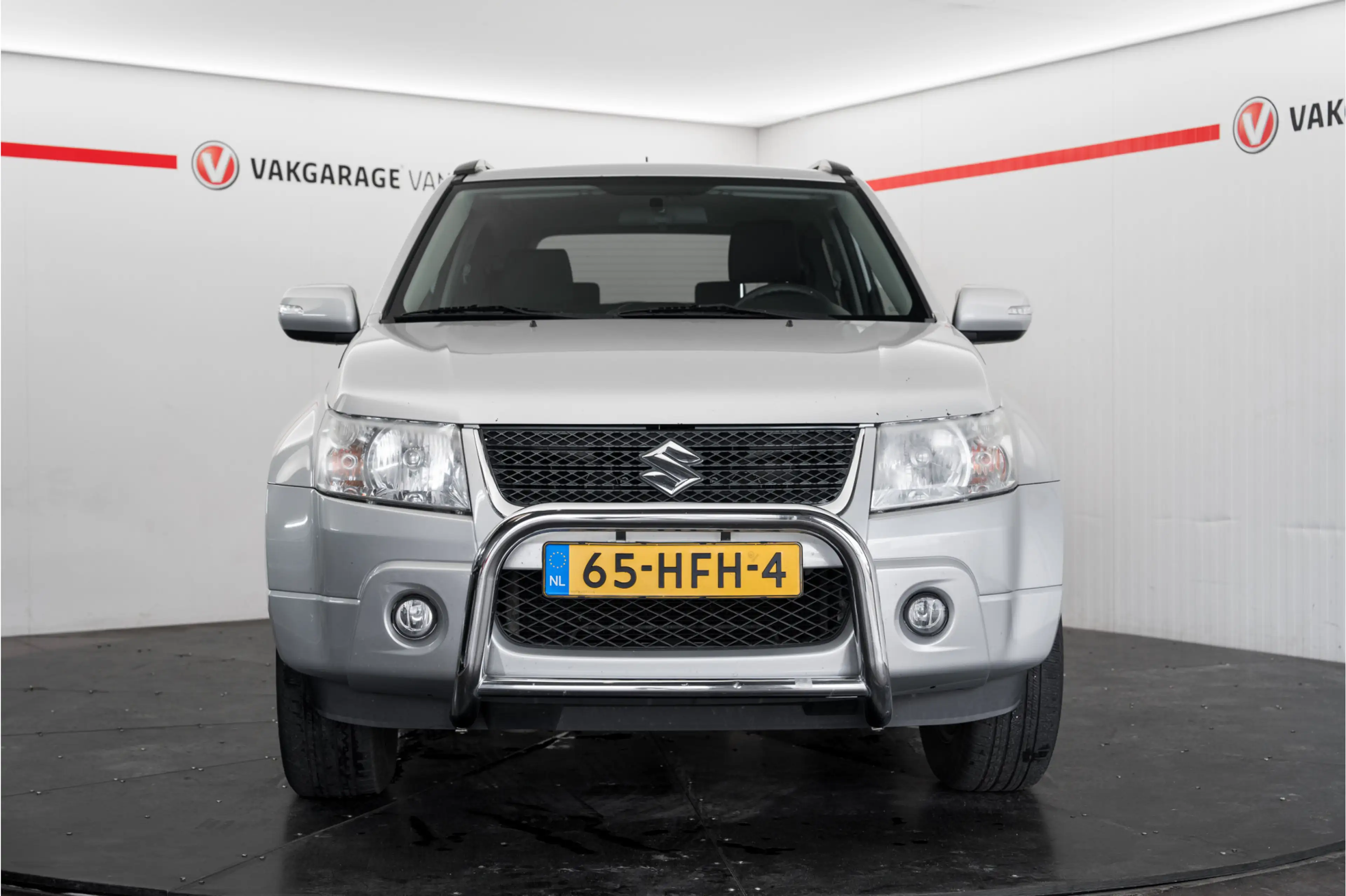 Suzuki Grand Vitara 2.4 Exclusive — photo 3