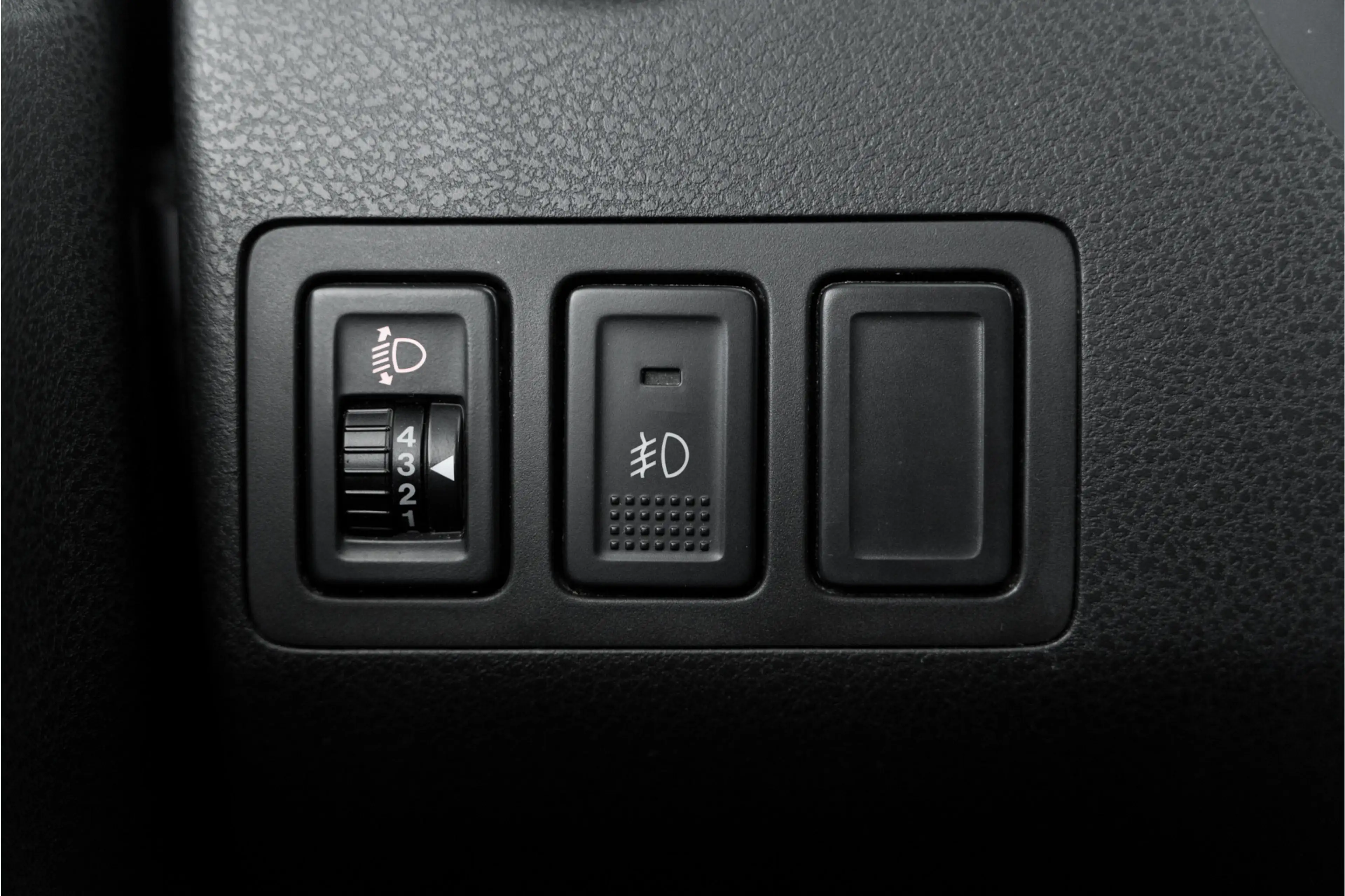 Suzuki Grand Vitara 2.4 Exclusive — photo 26