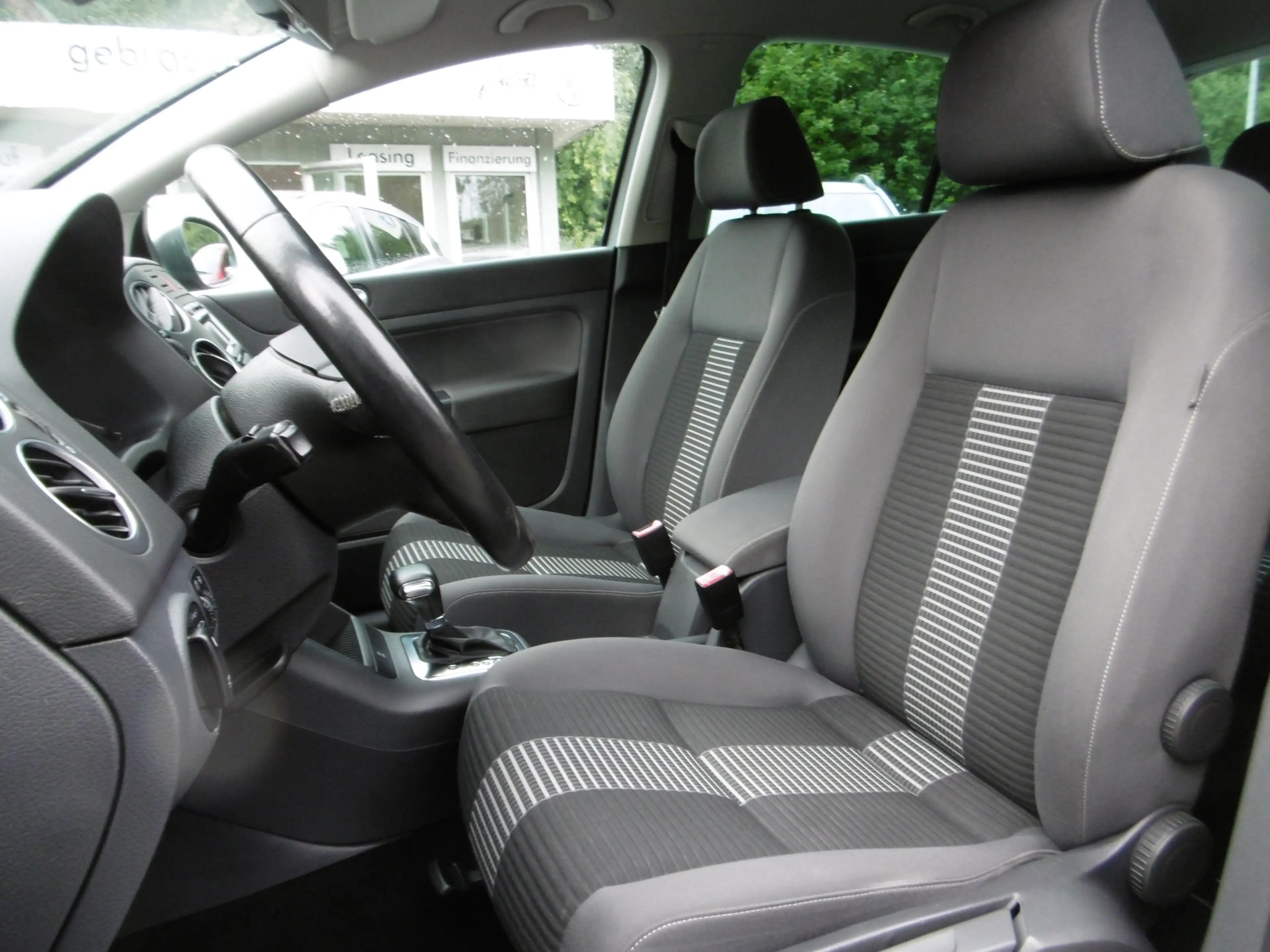 Volkswagen Golf Plus 1.4 Automatik — photo 3