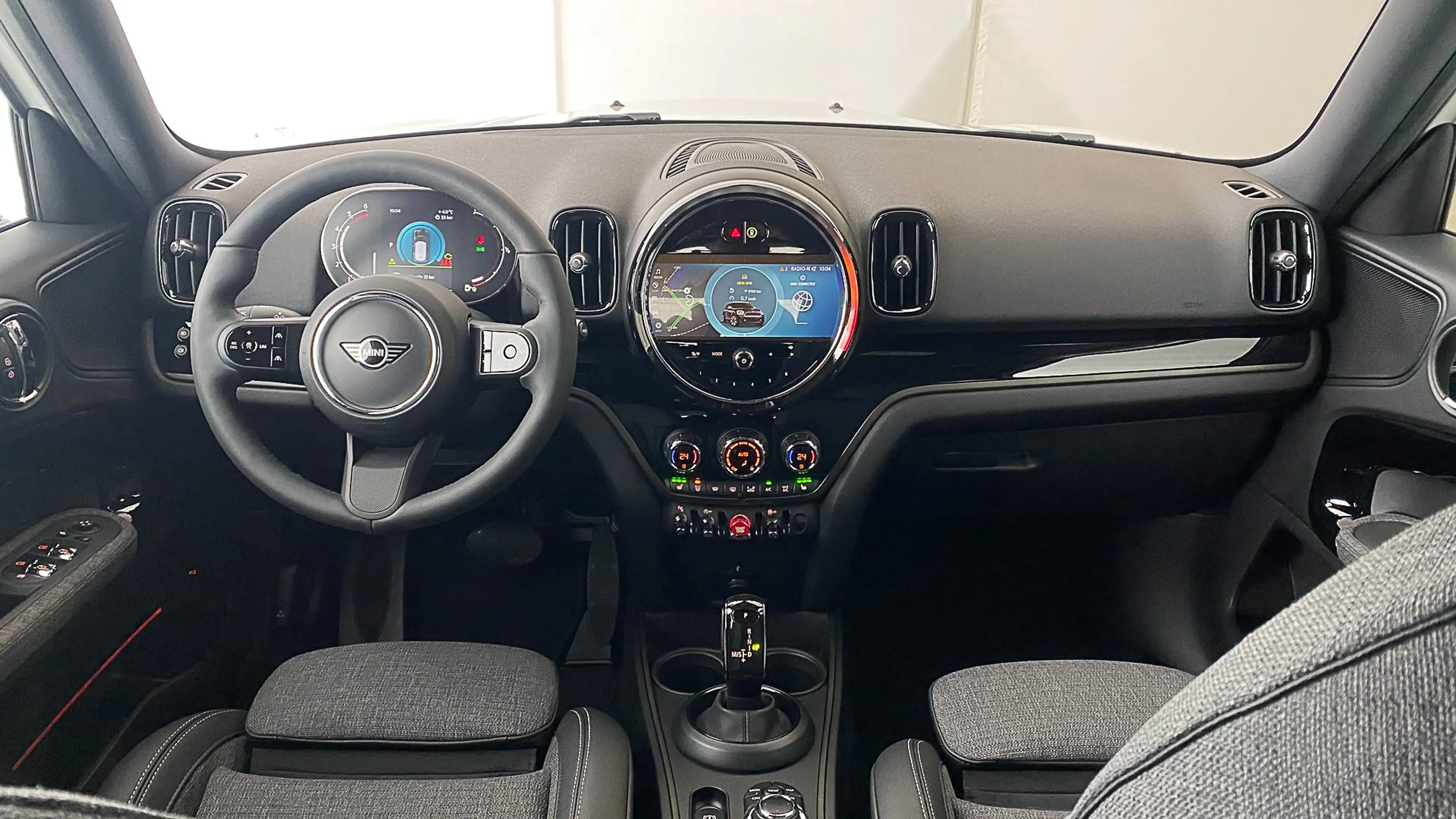 MINI Cooper D Countryman — photo 9