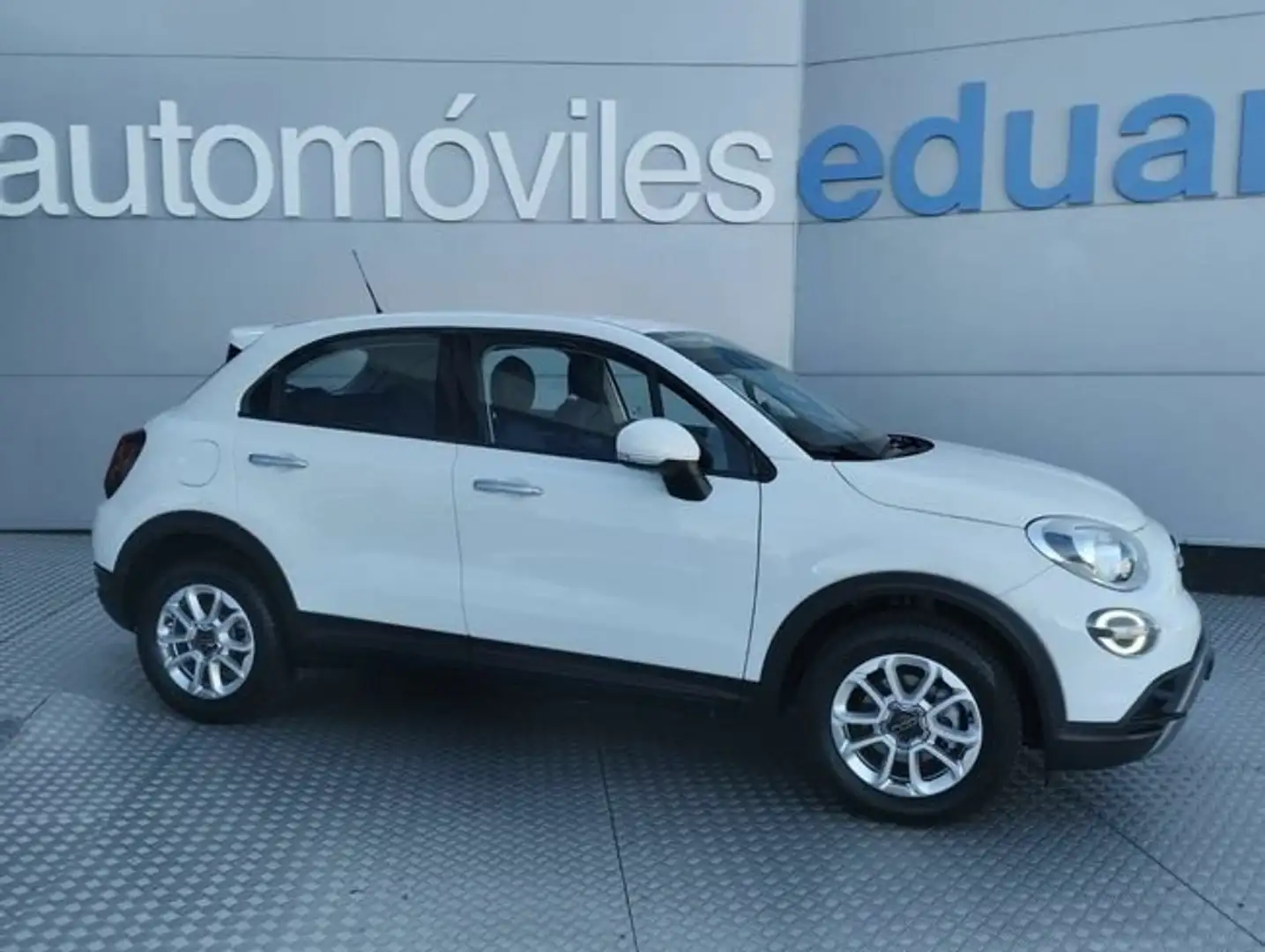 Fiat 500X City Cross 10 GSE T3 88KW 120 CV SS Blanco - 1