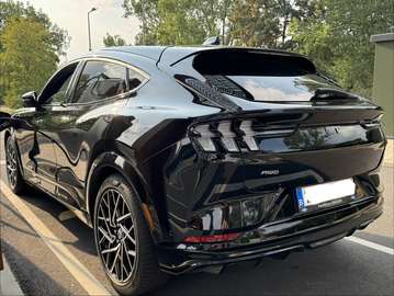 Mustang Mach-E 99 kWh AWD GT Extended Range GT