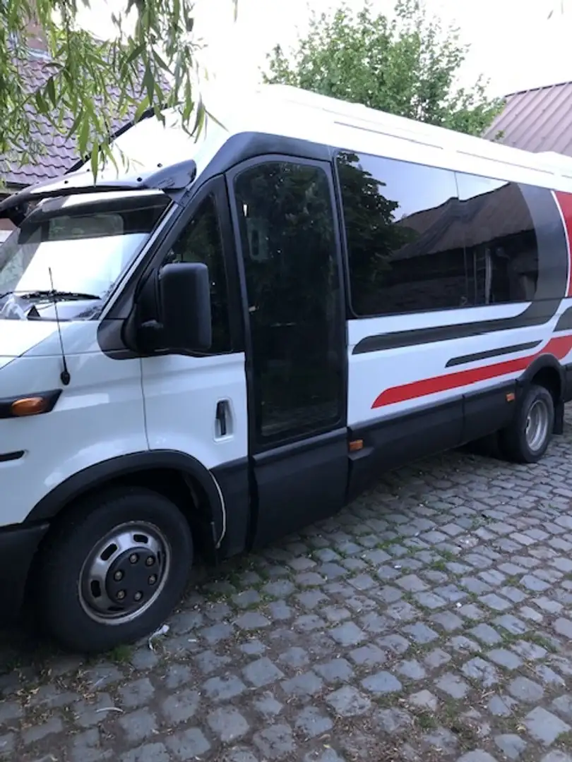 Iveco Daily Motorhome - 1