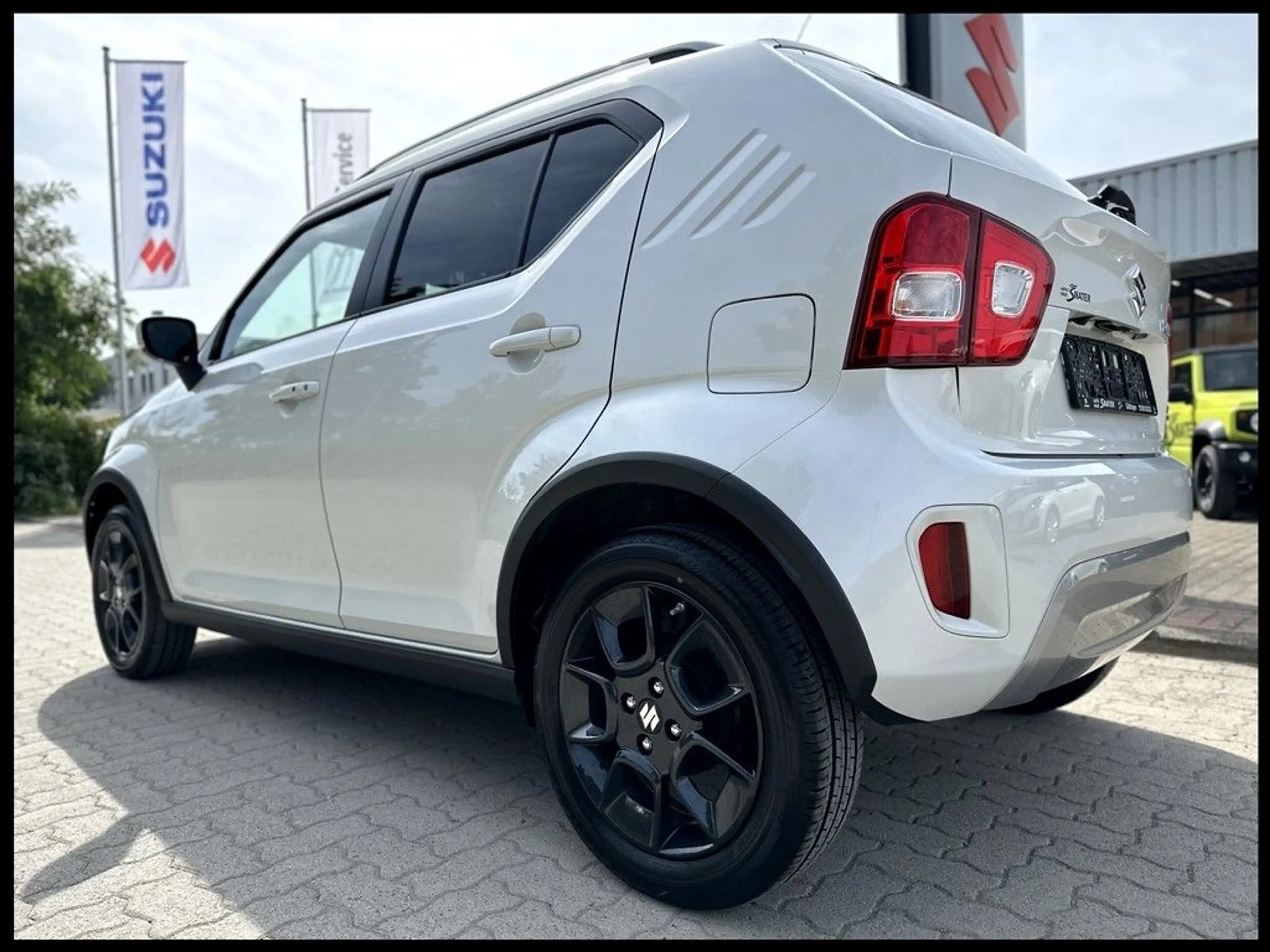 Suzuki Ignis IGNIS 1.2 DUALJET HYBRID ALLGRIP COMFORT+ — photo 2