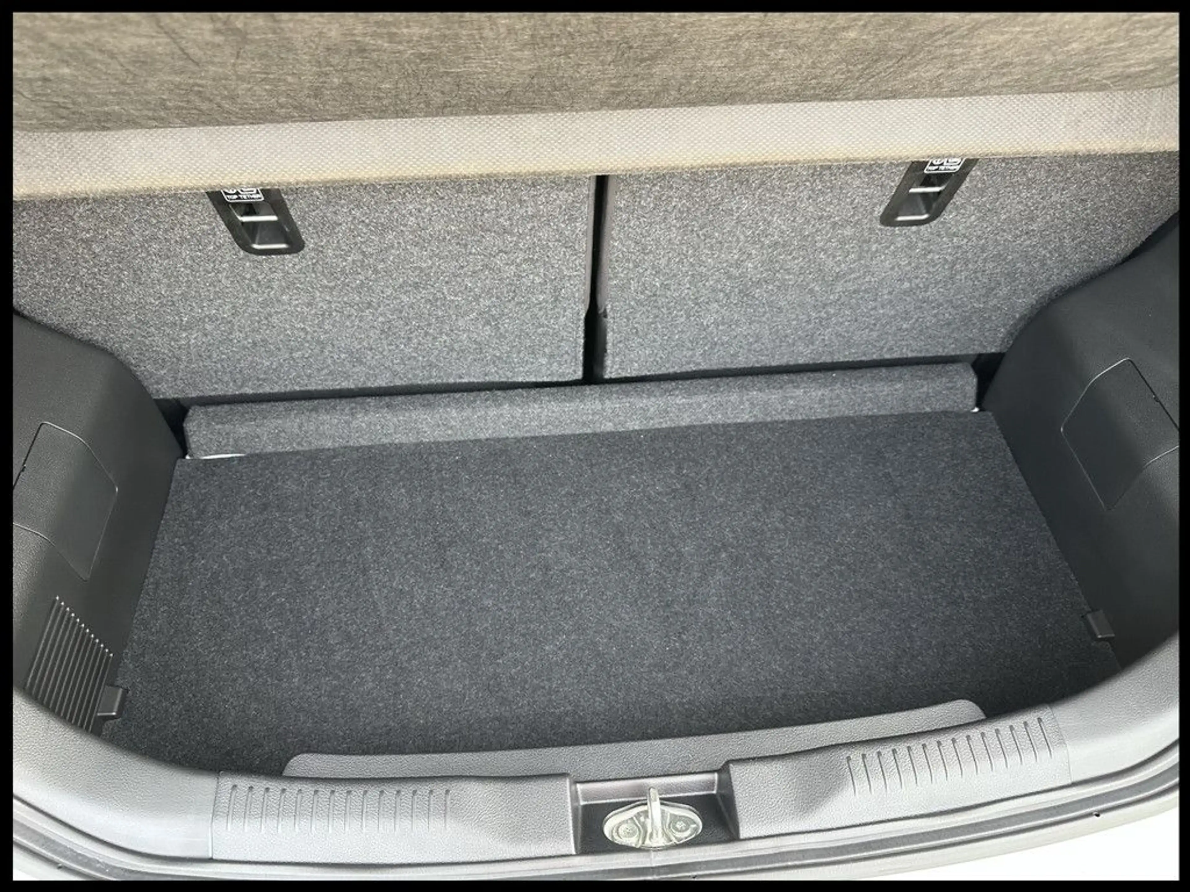 Suzuki Ignis IGNIS 1.2 DUALJET HYBRID ALLGRIP COMFORT+ — photo 10