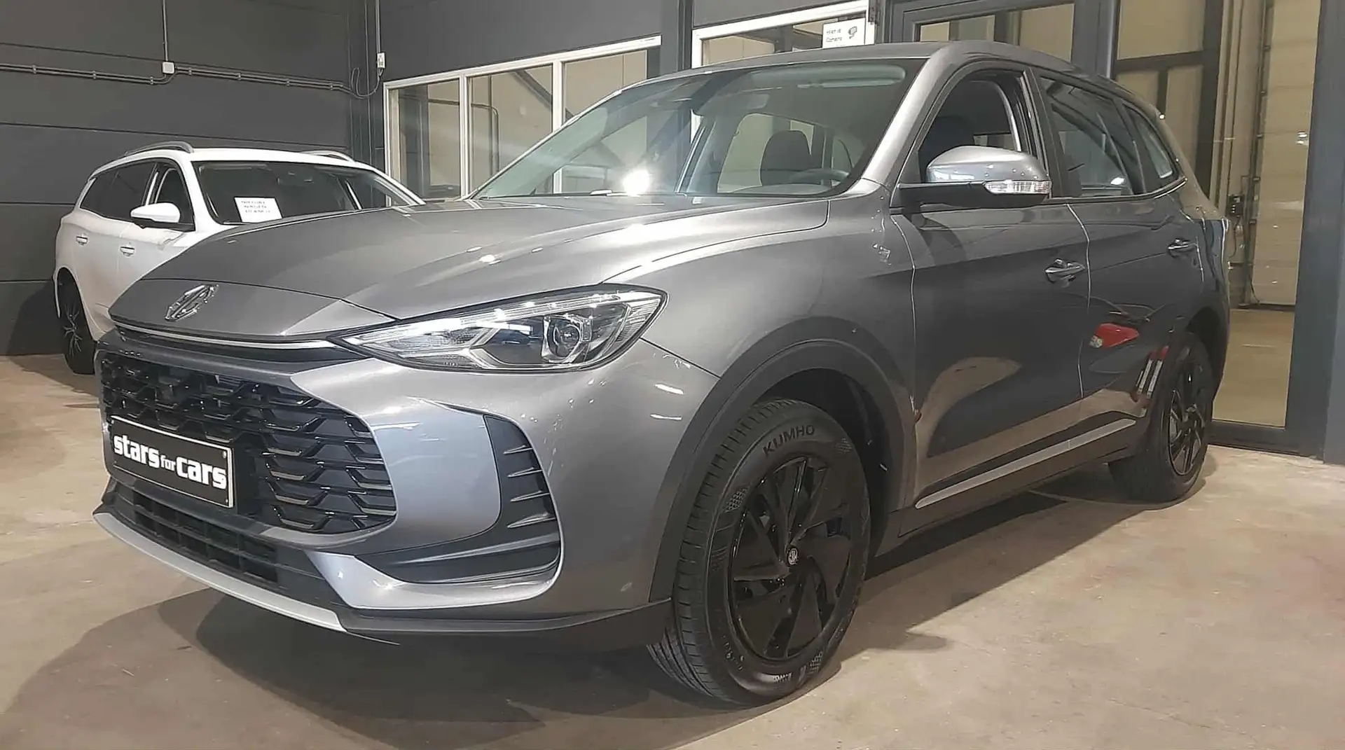 MG ZS 1.5 Comfort 116 pk - Nieuw 15 km! Grau - 2