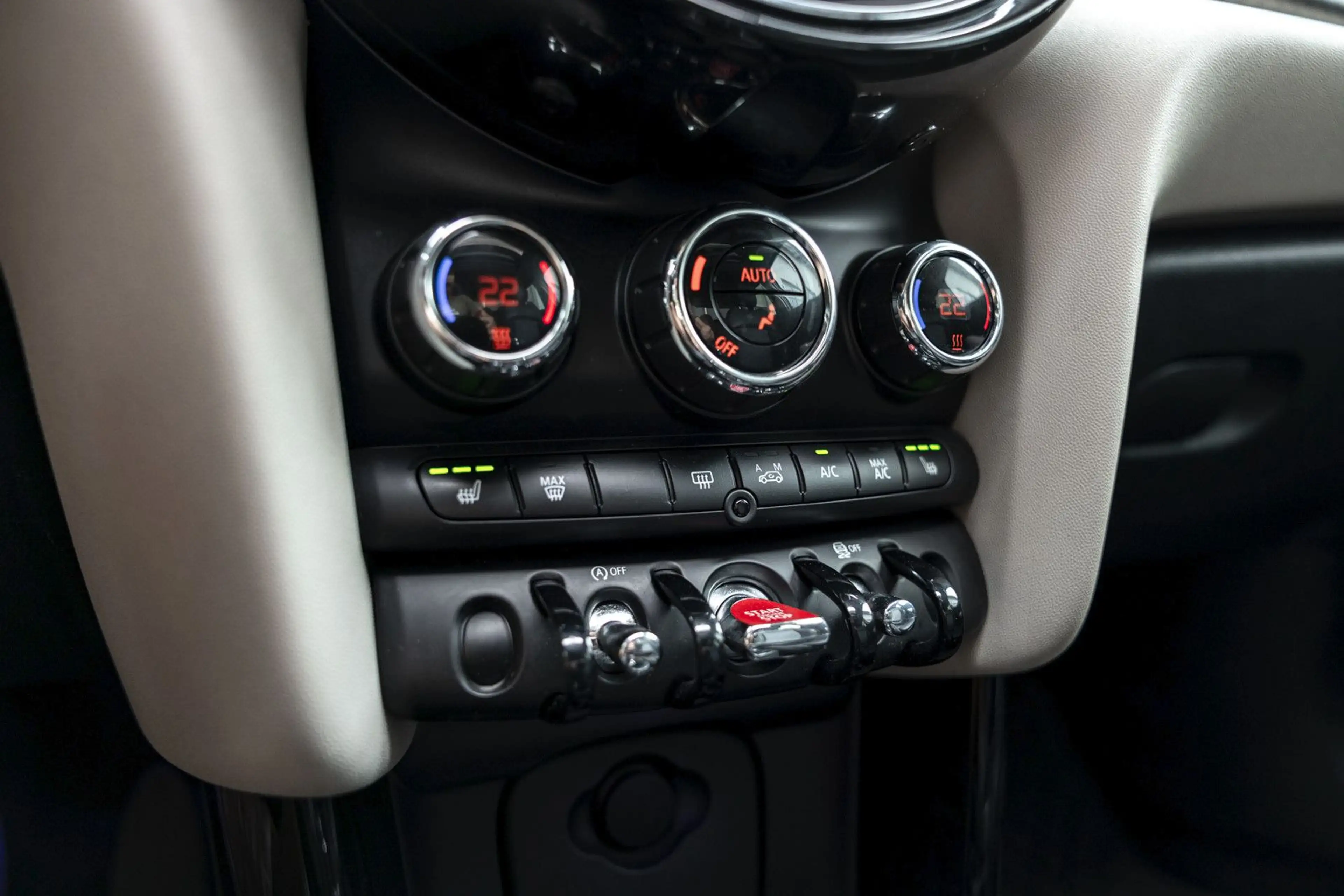 MINI Cooper S CHILLI+WIRED+VOLLLEDER+LED+PDC — photo 11