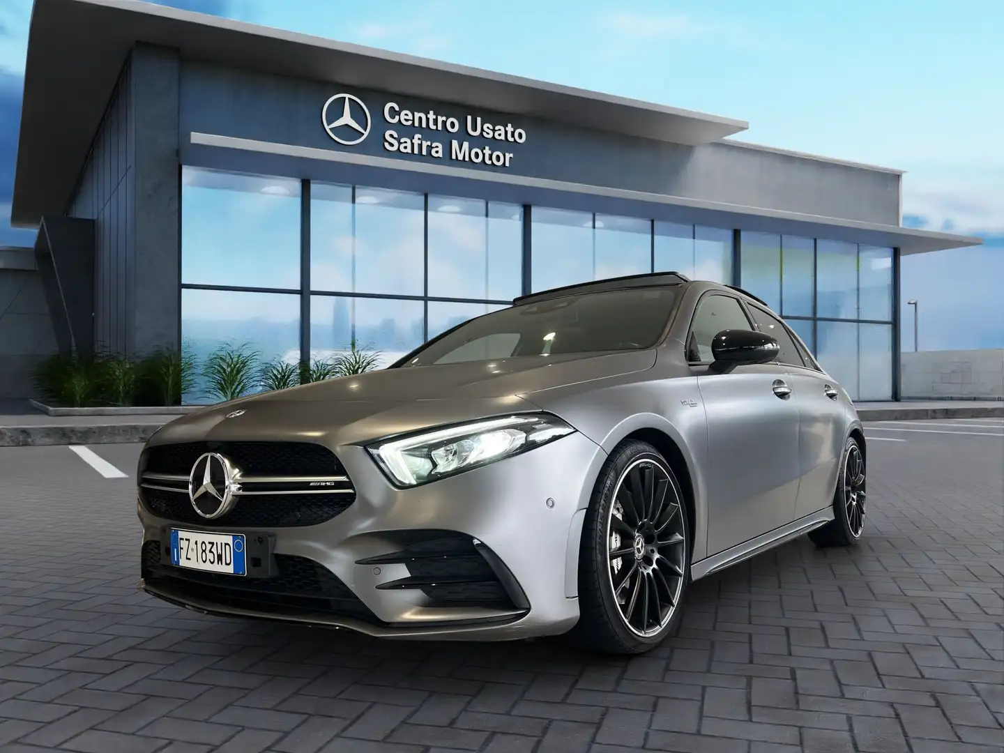 Mercedes-Benz A 35 AMG A 35 AMG 4Matic Grigio - 1