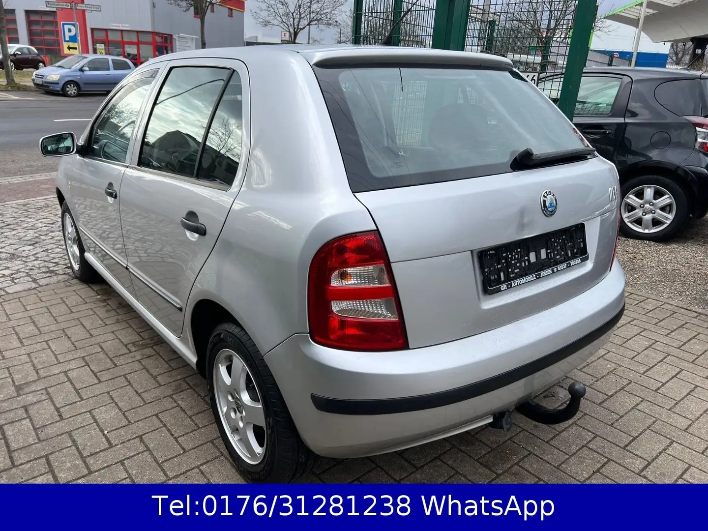 Skoda Fabia 1.4 16V 55 kW !! Tüv-Neu !! Klima !! Alus Silber - 2