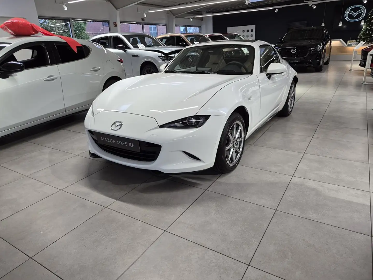 Mazda MX-5 RF Skyactiv 1.5 l 132 PS Hard Top *Kazari* Alb - 1
