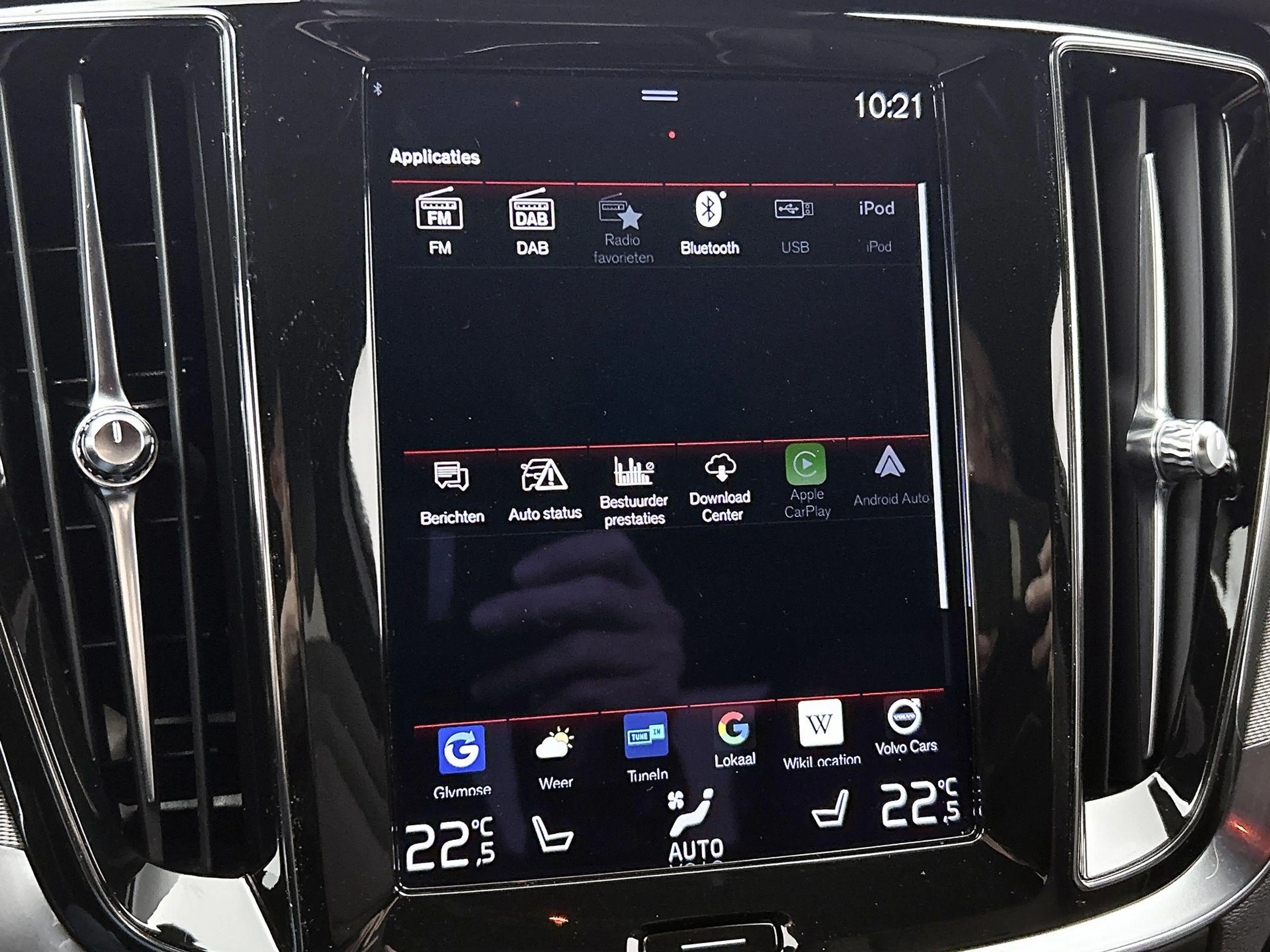 Volvo S60 2.0 Recharge T6 AWD R-Design | Automaat | Apple Ca — photo 10