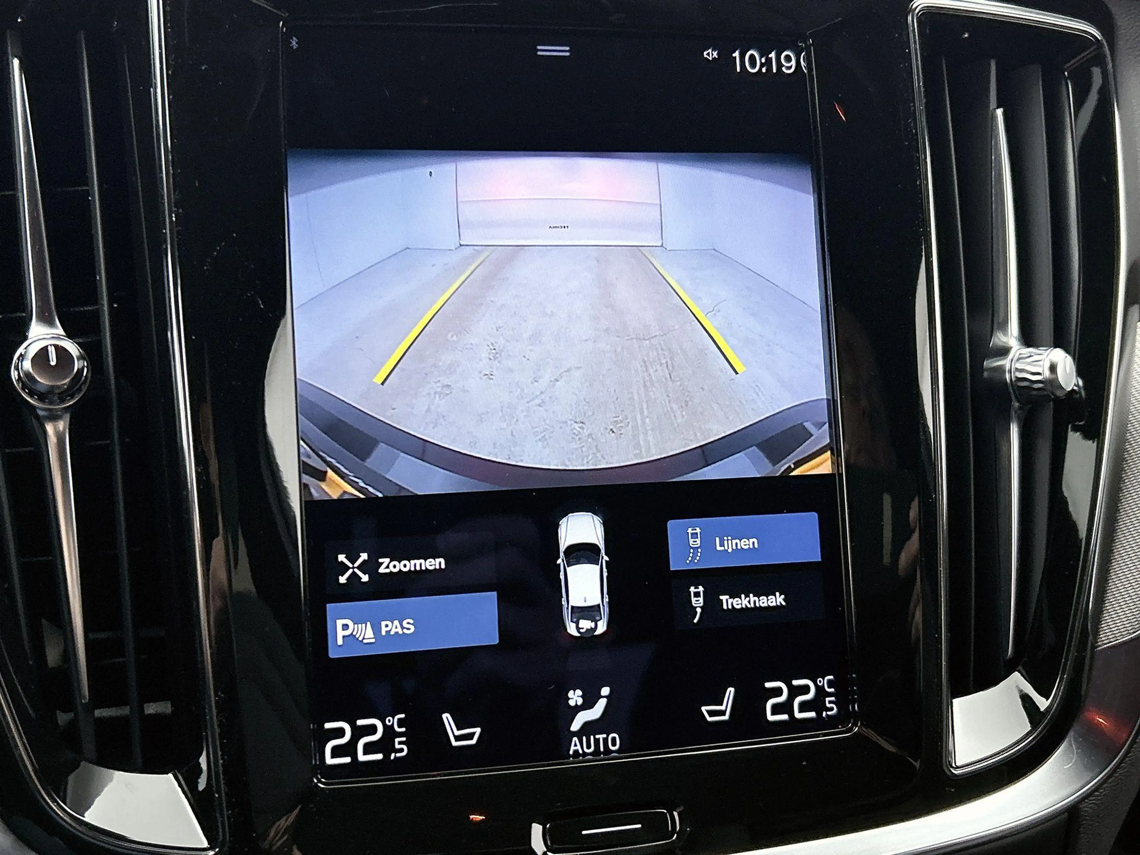 Volvo S60 2.0 Recharge T6 AWD R-Design | Automaat | Apple Ca — photo 15