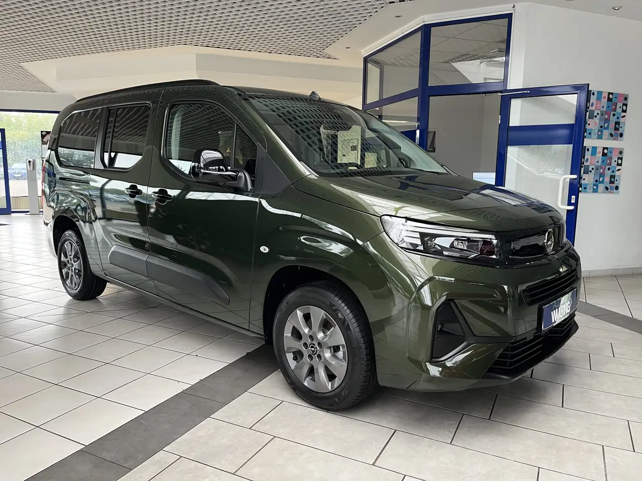 Opel Combo XL Edition 1.5 D Style+Winterpak. — photo 1 of 15