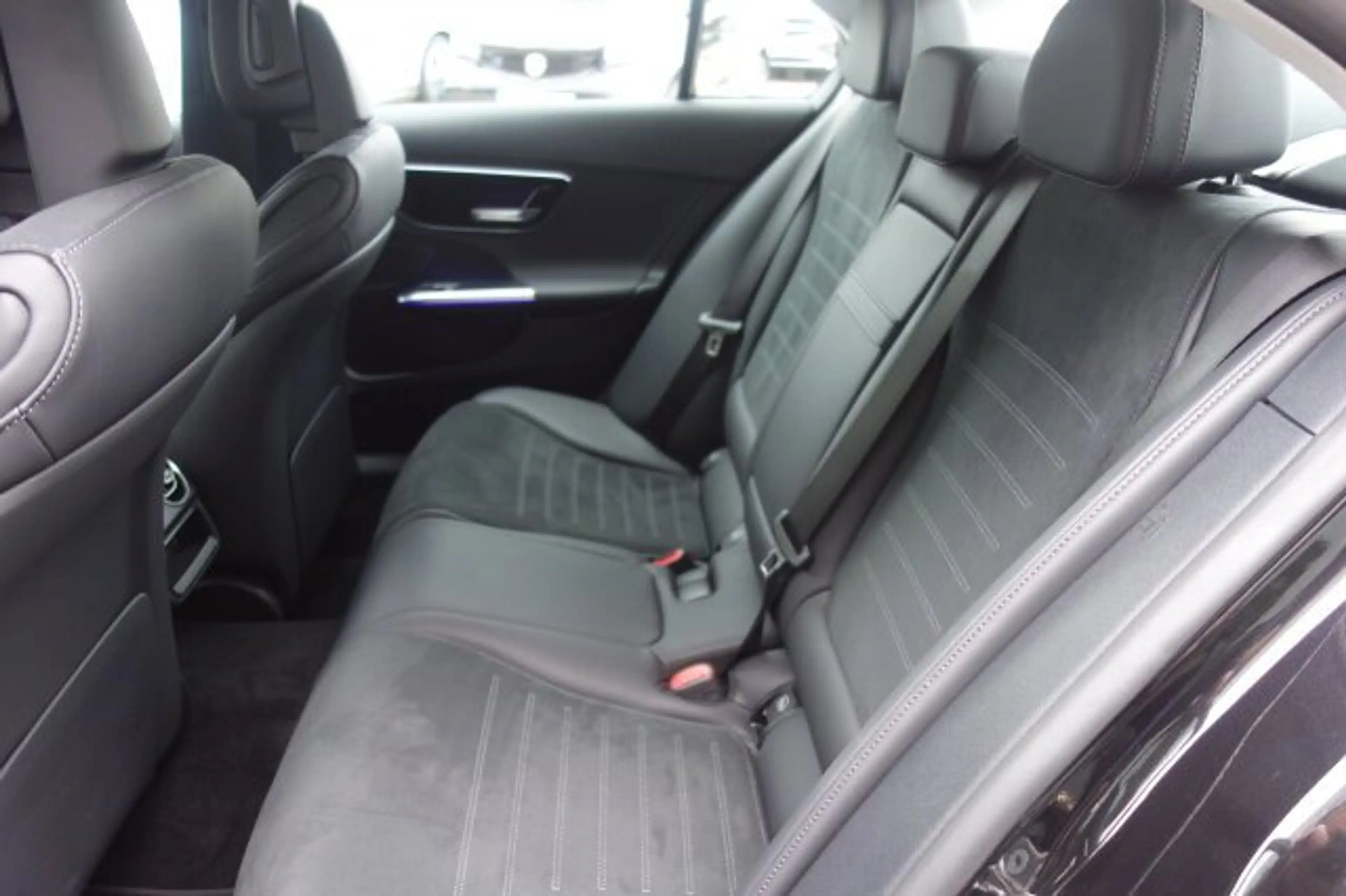 Mercedes-Benz C 200 C 200 d AMG Line LED WINTER PAK MEMORY KAMERA — photo 15