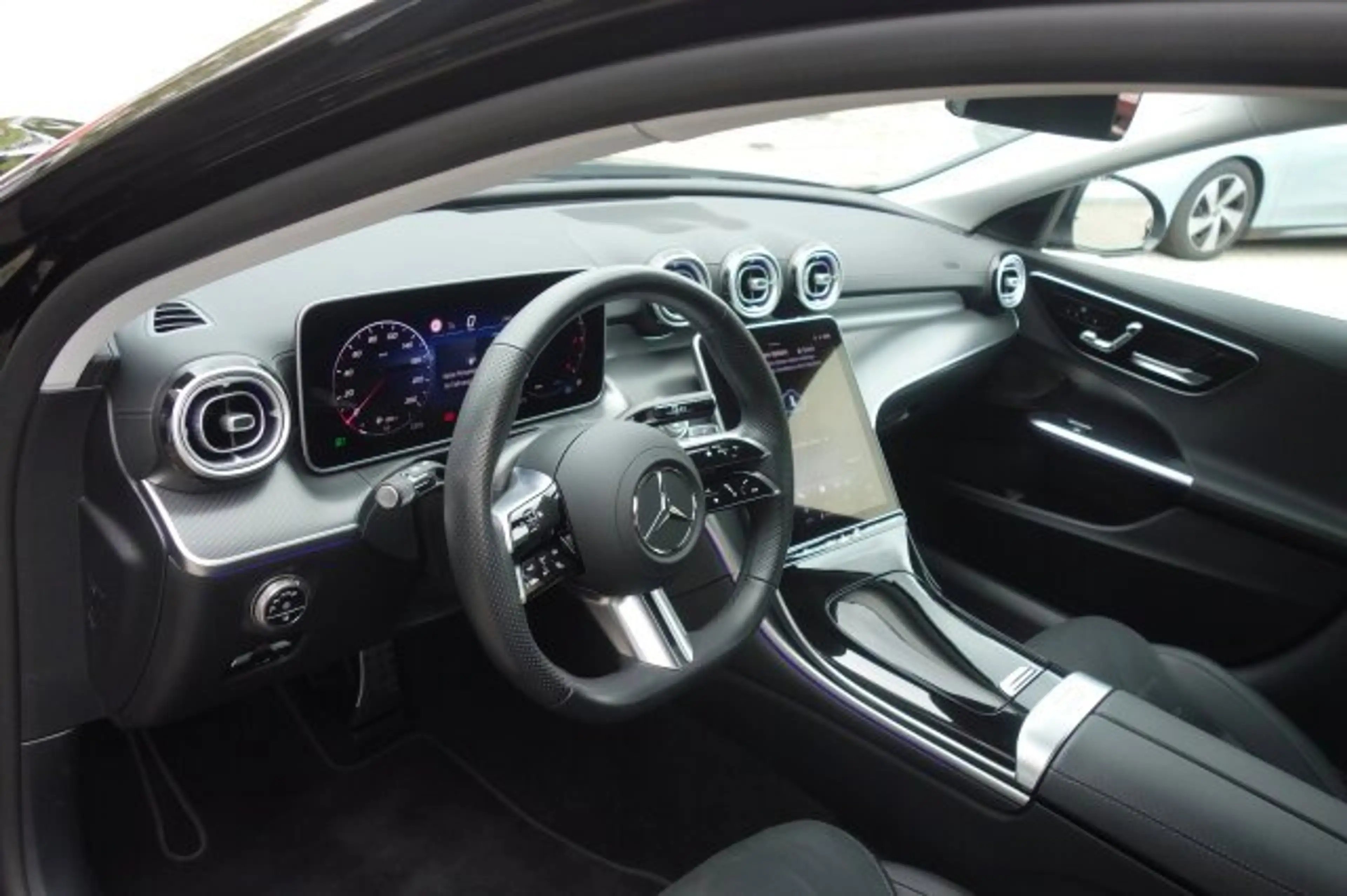 Mercedes-Benz C 200 C 200 d AMG Line LED WINTER PAK MEMORY KAMERA — photo 12