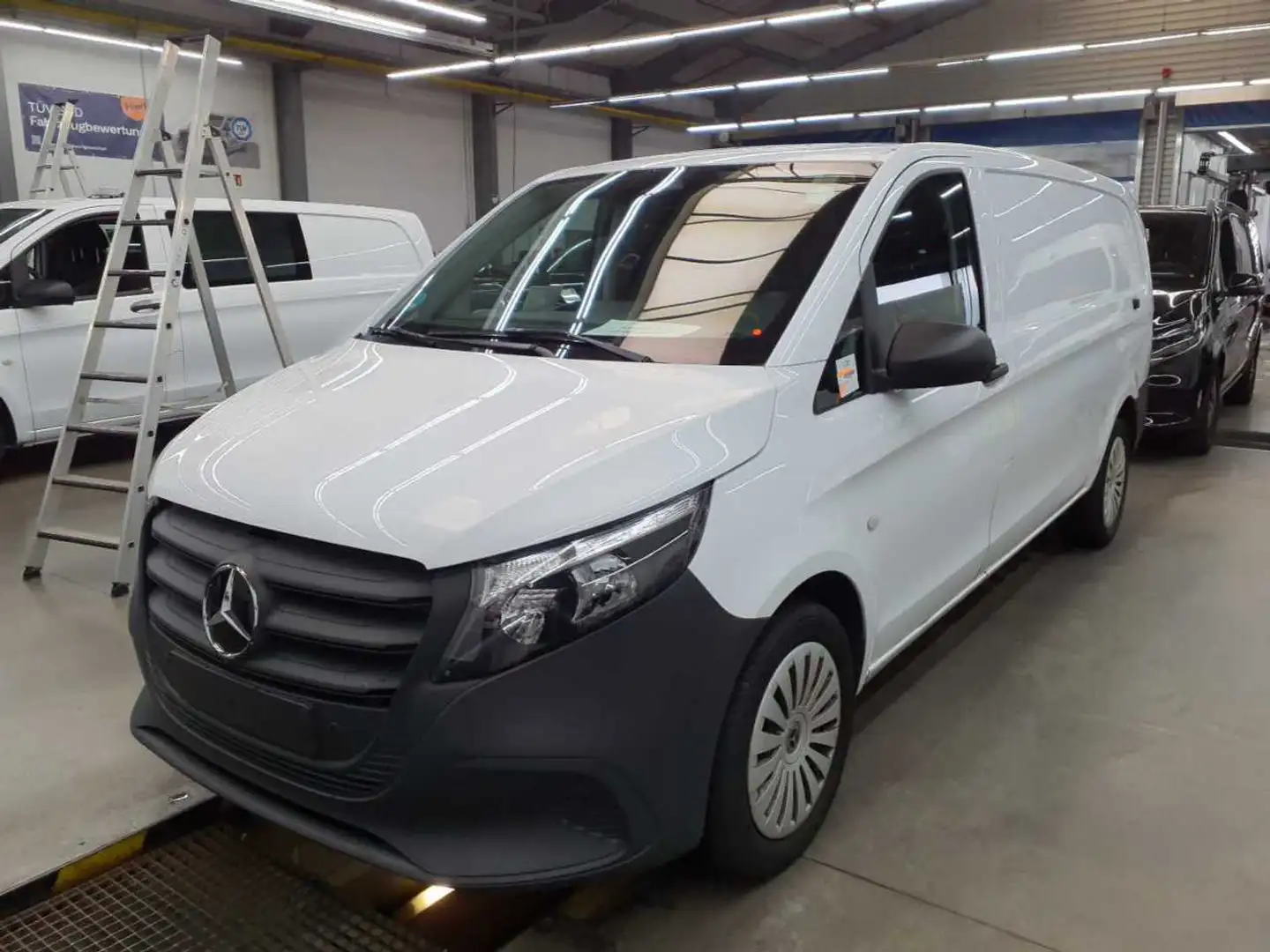 Mercedes-Benz Vito 116 CDI KA XL Extralang L3 MOPF+Winterp+Kli Wit - 2