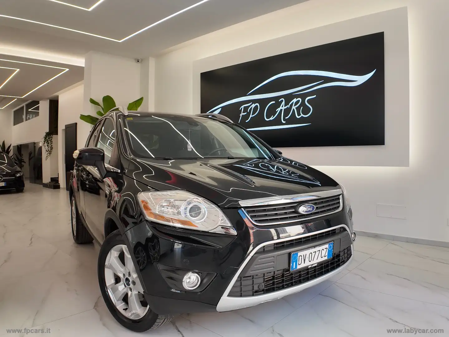 Ford Kuga 2.0 TDCi 136 CV 4WD Titanium Nero - 1