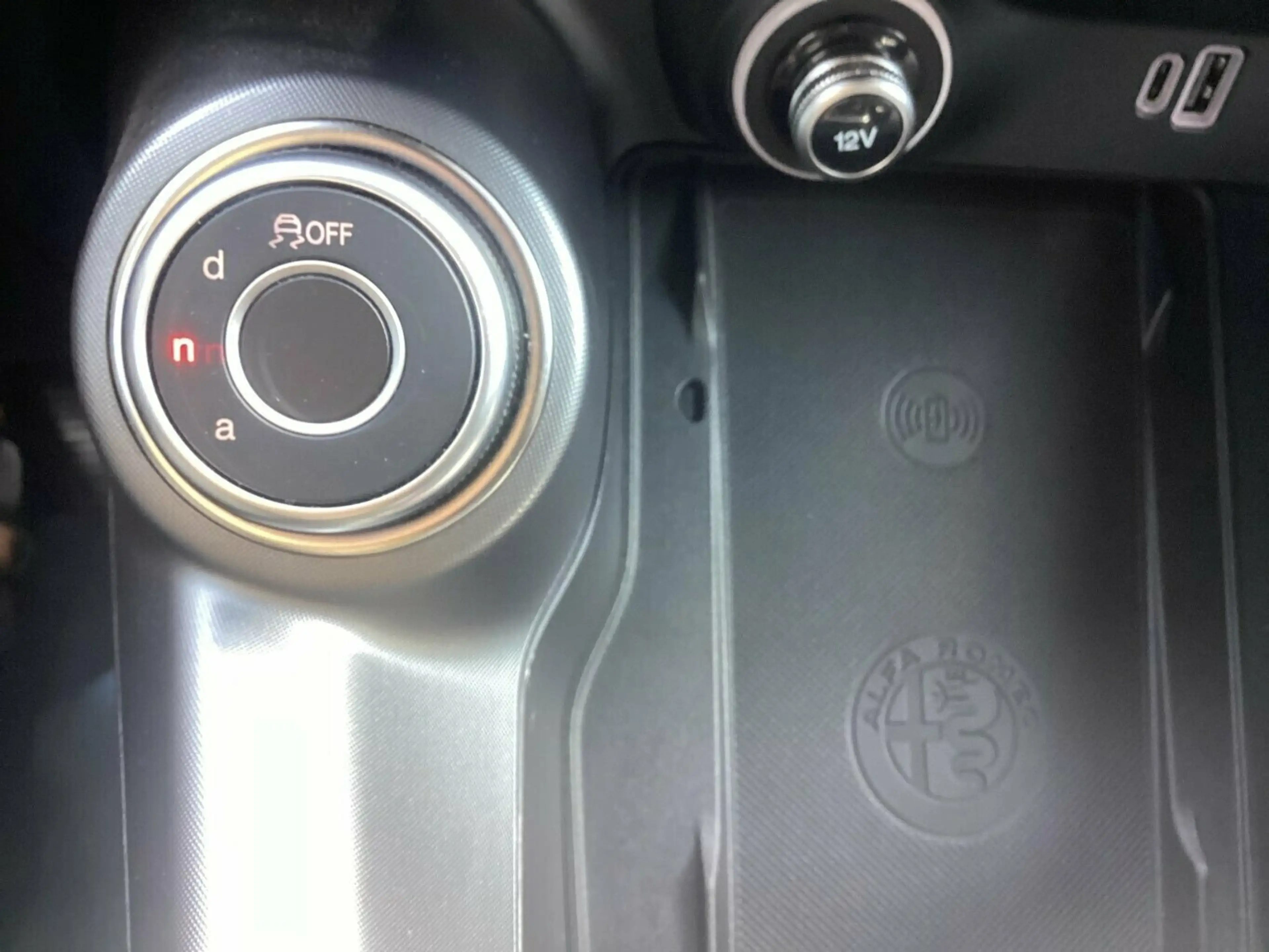 Alfa Romeo Tonale Sprint 1.5 Mild Hybrid GWA bis 01.2030 — photo 13