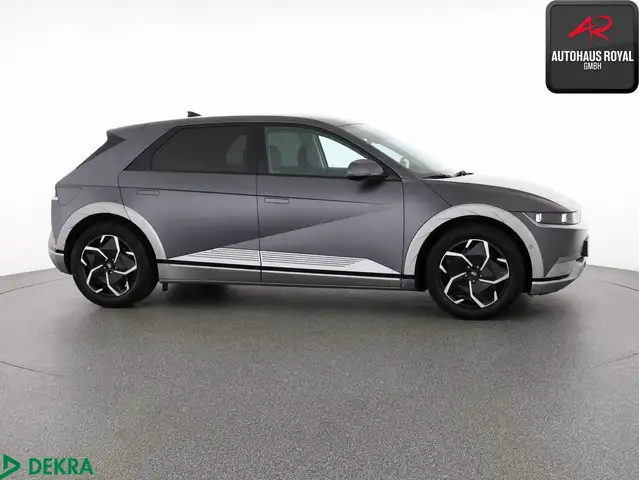 Hyundai Ioniq 5 view 6