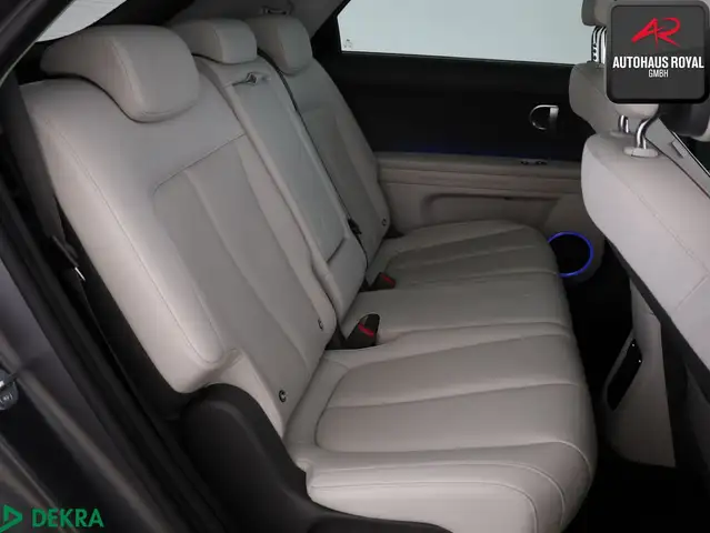 Hyundai Ioniq 5 view 12
