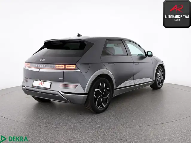 Hyundai Ioniq 5 view 5