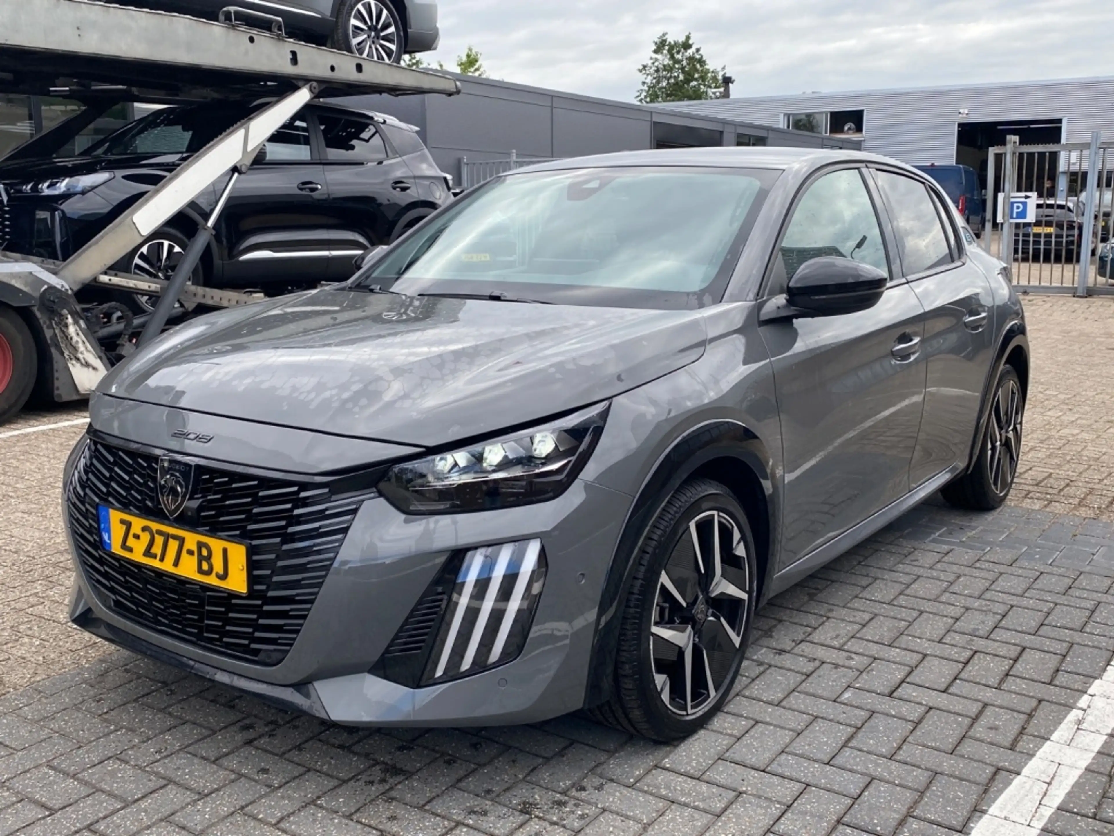 Peugeot e-208 GT 51 kWh | 96,44% SOH | Warmtepomp | Led | 360 Ca — photo 2