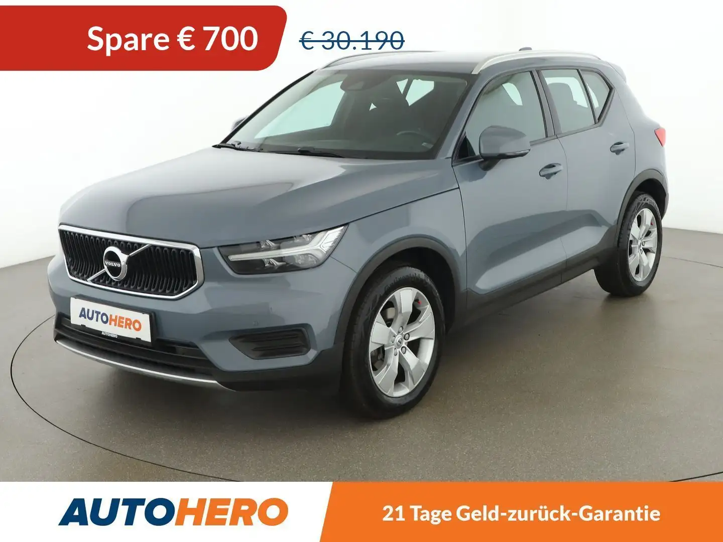Volvo XC40 2.0 D3 Momentum Pro 2WD Aut. *LED*ACC*NAVI*CAM*BT* Grau - 1