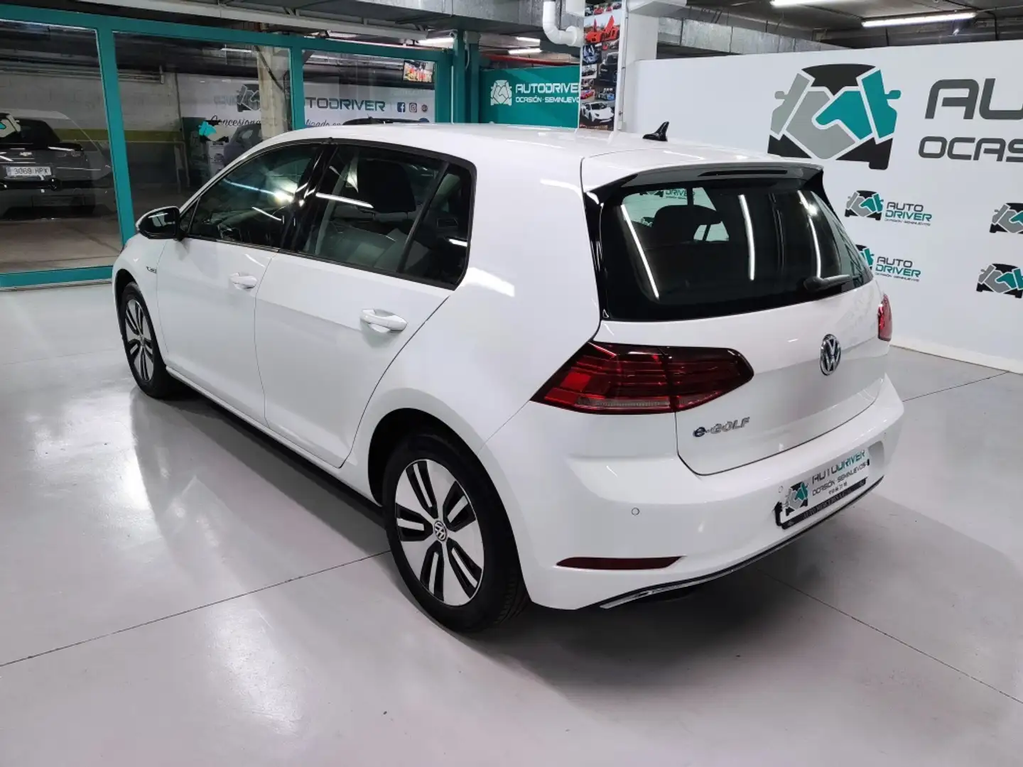 Volkswagen Golf e-Golf ePower Blanco - 2