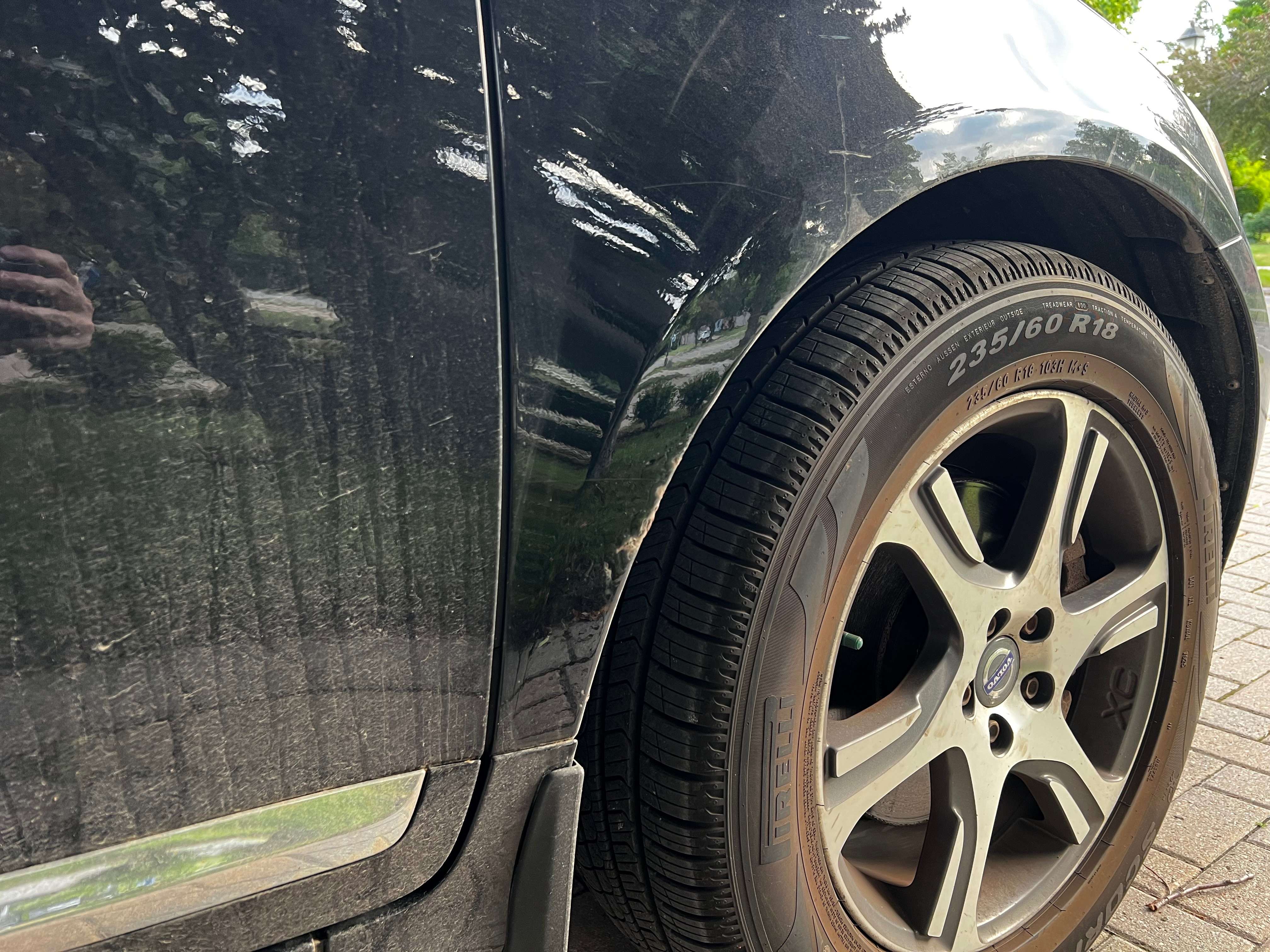 2015 Volvo XC60 T6 Platinum thumb 17