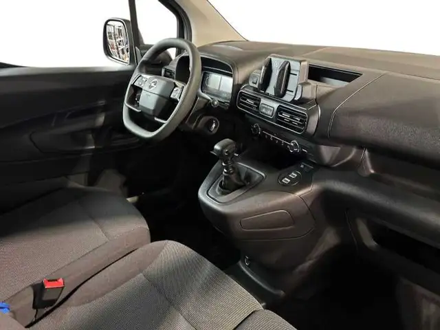Opel Combo view 15