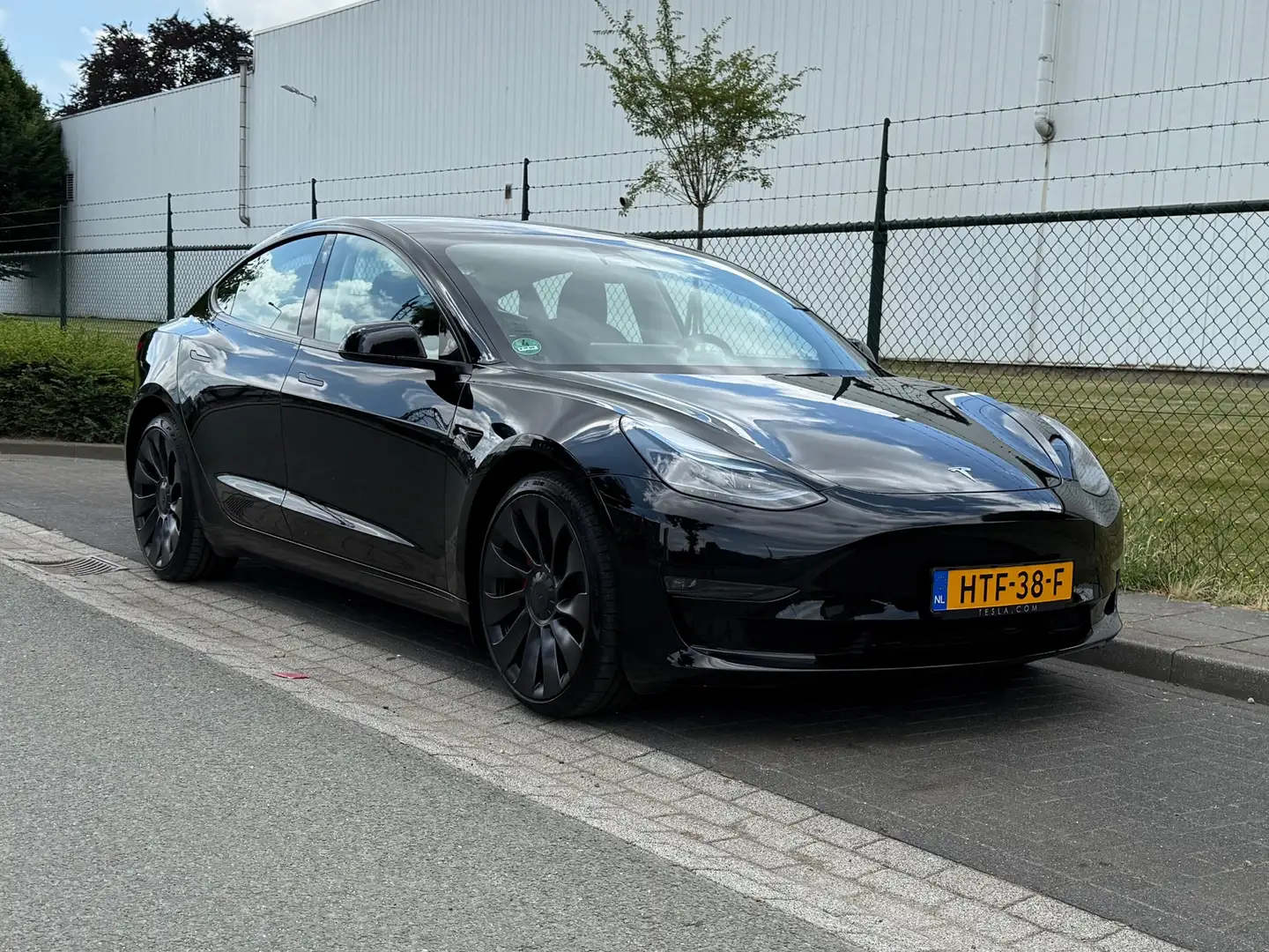 Tesla Model 3 Performance AWD 82 kWh Enhanced Autopilot Zwart - 2