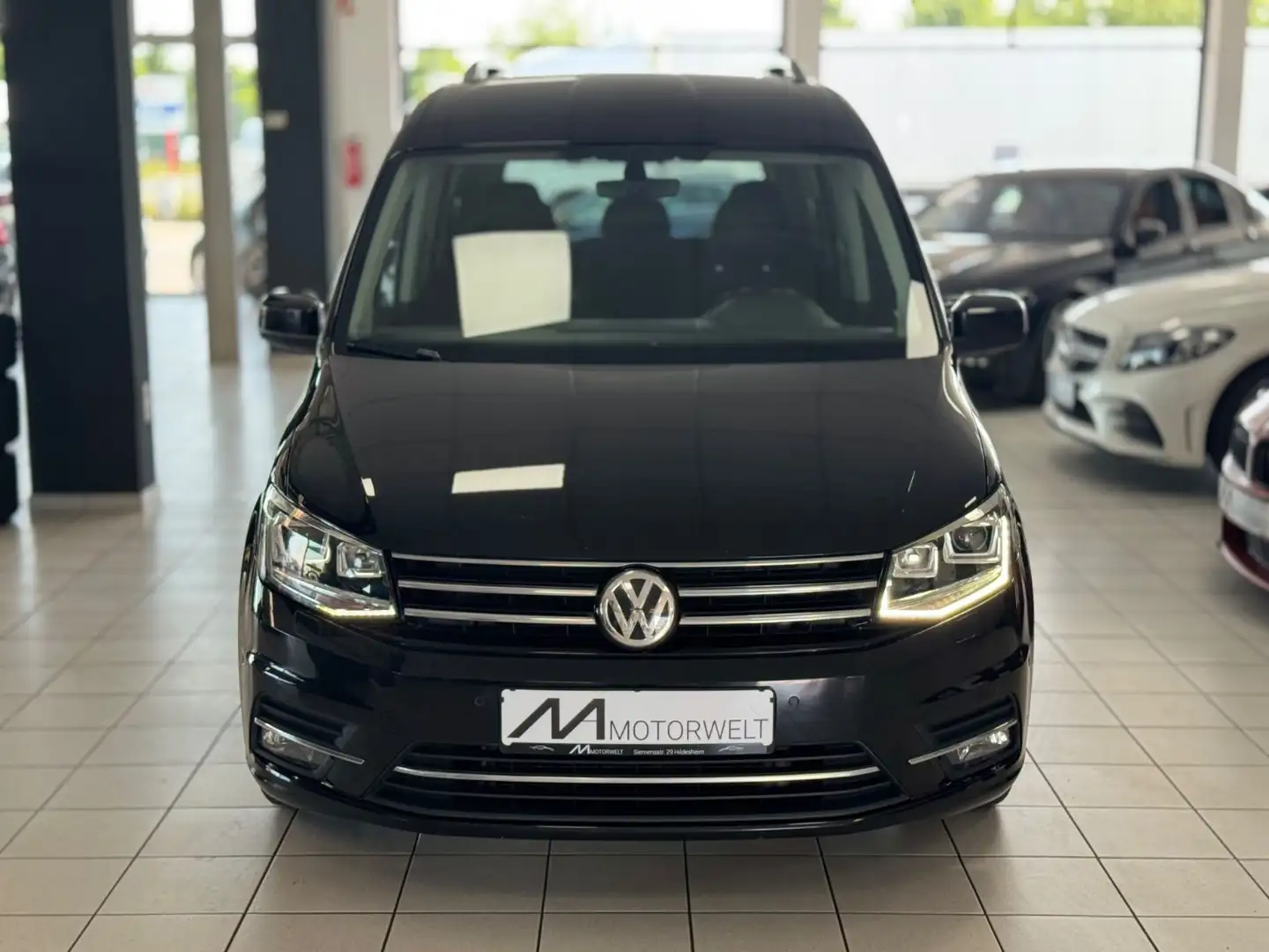 Volkswagen Caddy 2.0 Highline BMT Standheizung/Carplay/ACC Schwarz - 2