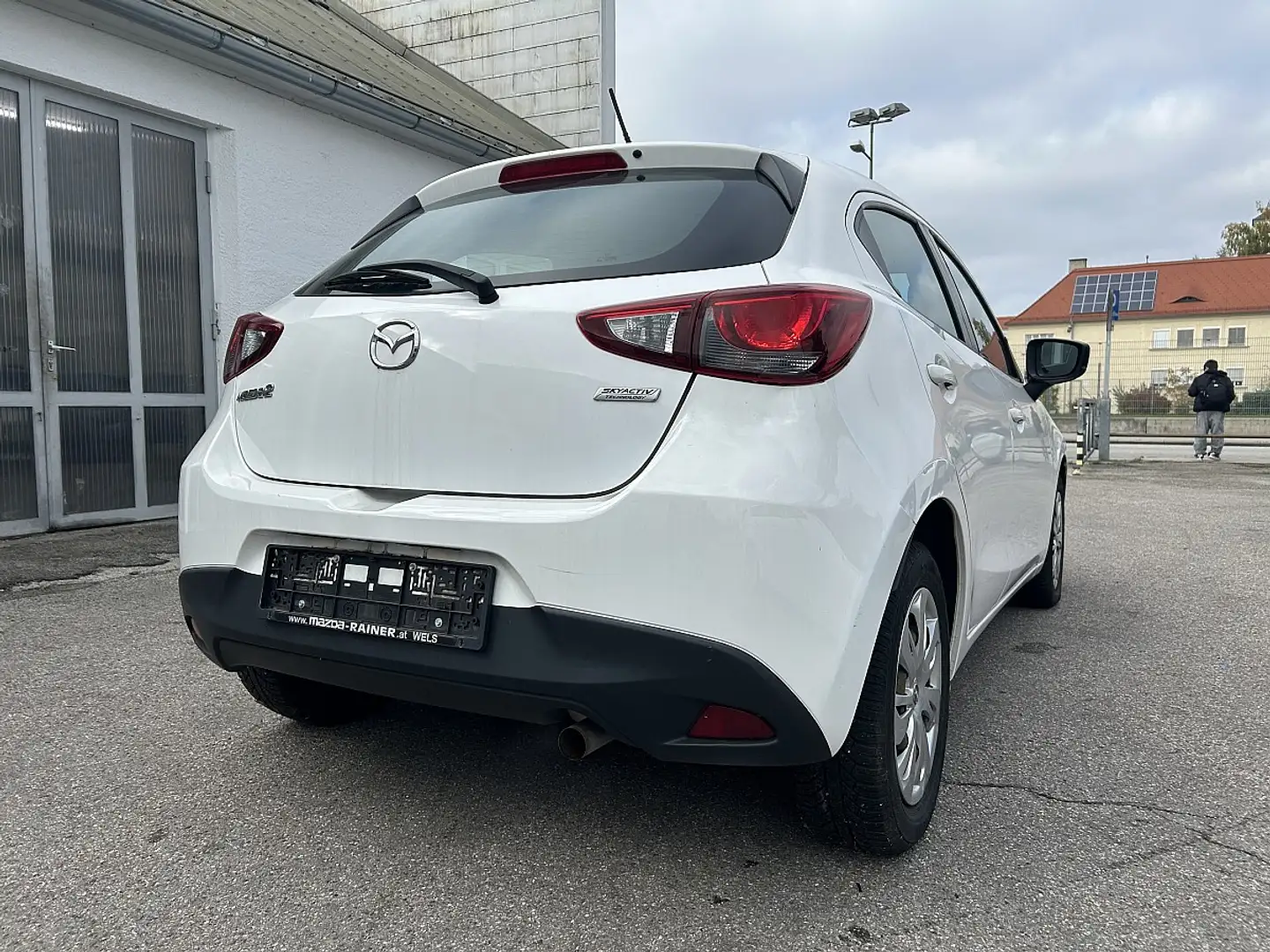 Mazda 2 Mazda2 G75 Emotion Weiß - 2