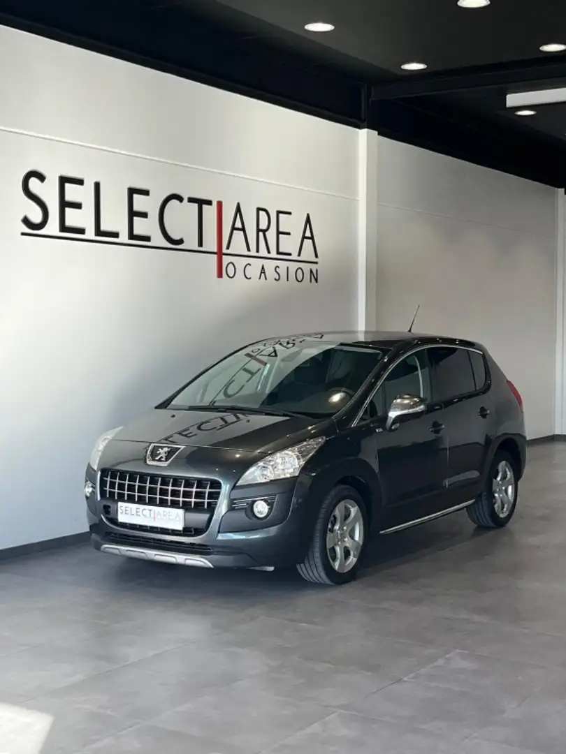Peugeot 3008 1.6HDI FAP Style 110 Gris - 1