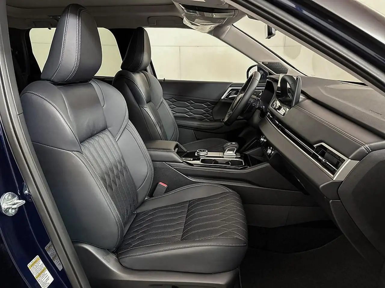 Mitsubishi Outlander снимка Mitsubishi Outlander
