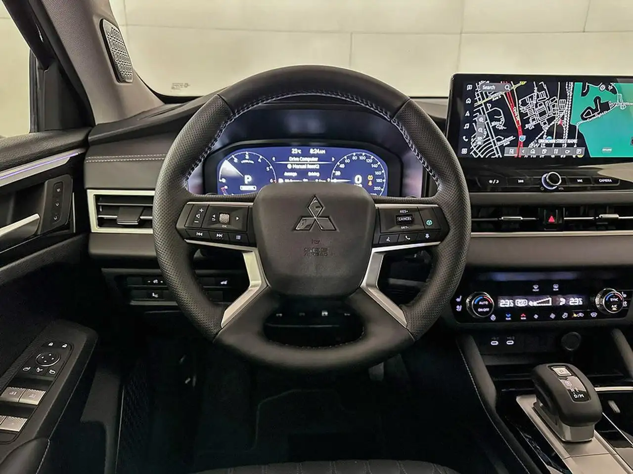 Mitsubishi Outlander снимка Mitsubishi Outlander