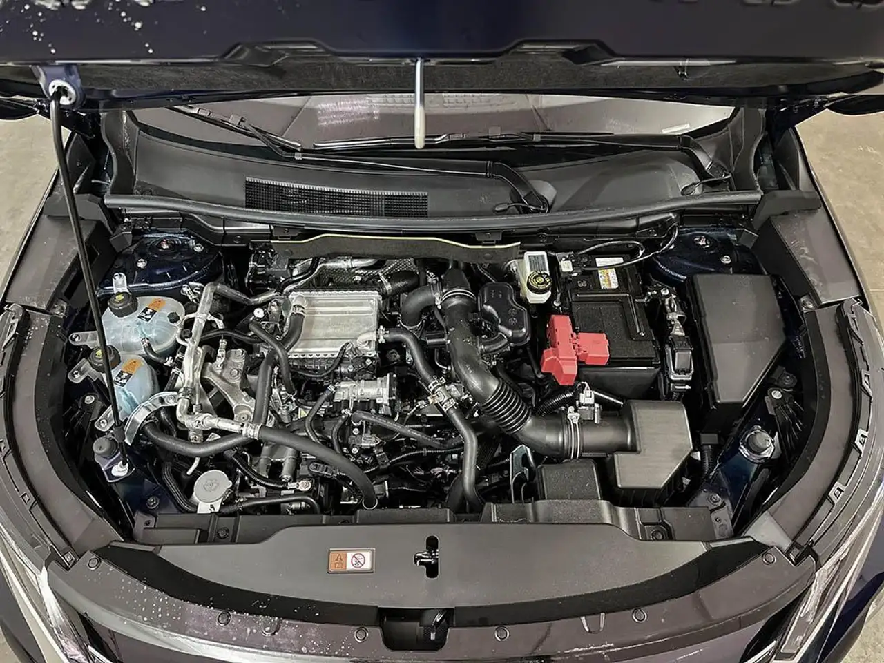 Mitsubishi Outlander снимка Mitsubishi Outlander