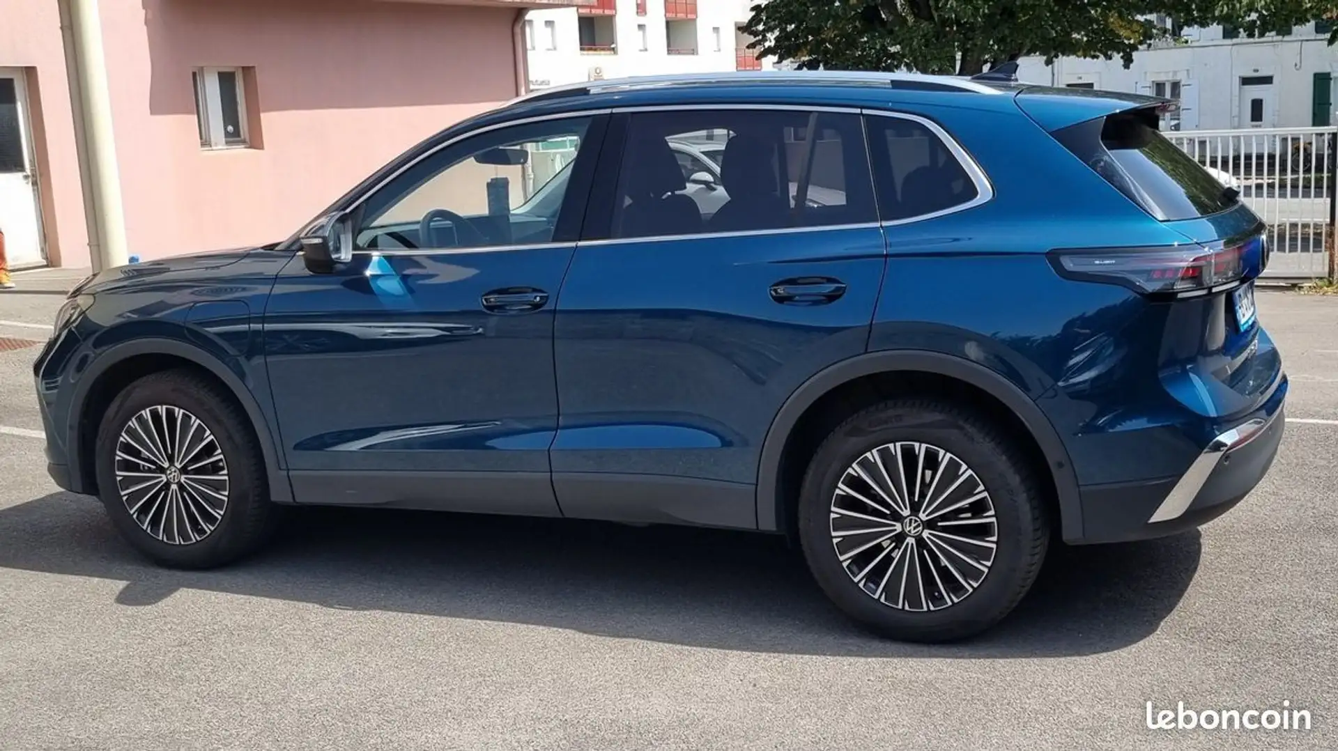 Volkswagen Tiguan 1.5 eHYBRID 204CV ELEGANCE DSG6 Azul - 2