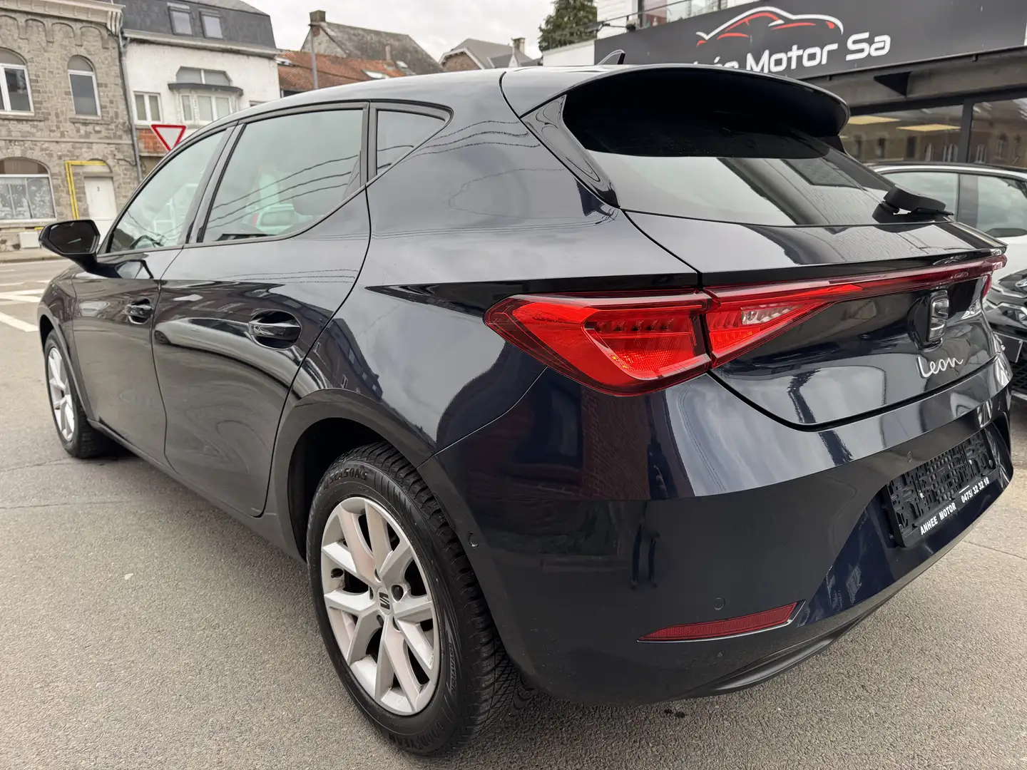 SEAT Leon Leon 1.0 EcoTSI Move/Navigation/Cockpit/Garantie.. Gris - 2