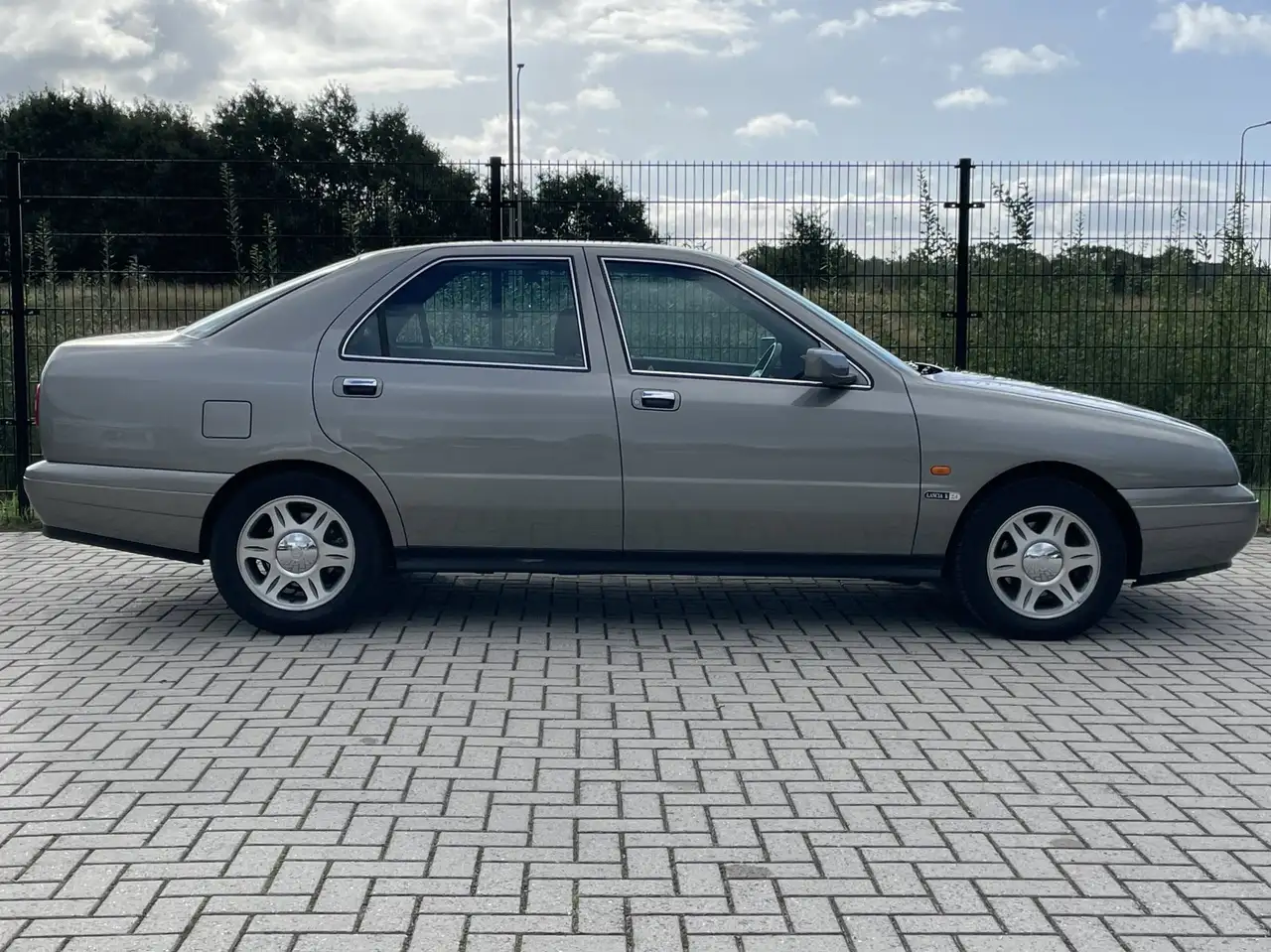 Lancia Kappa 2.4-20V LS, foto 6