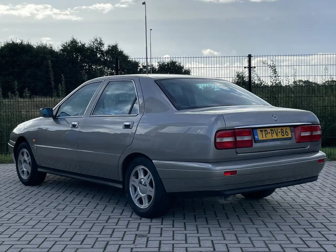 Lancia Kappa 2.4-20V LS, foto 5