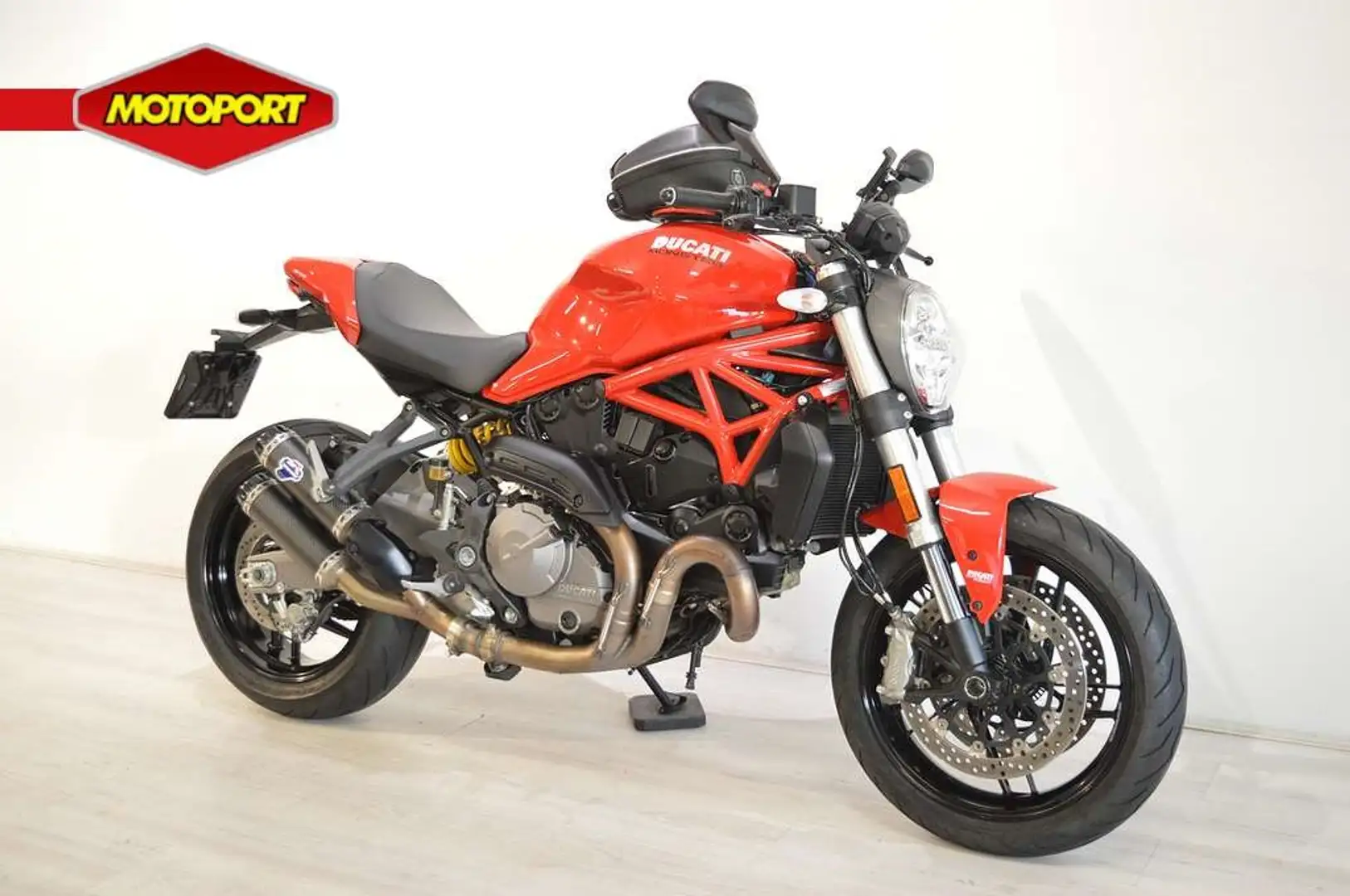 Ducati Monster 821 ABS Rood - 2