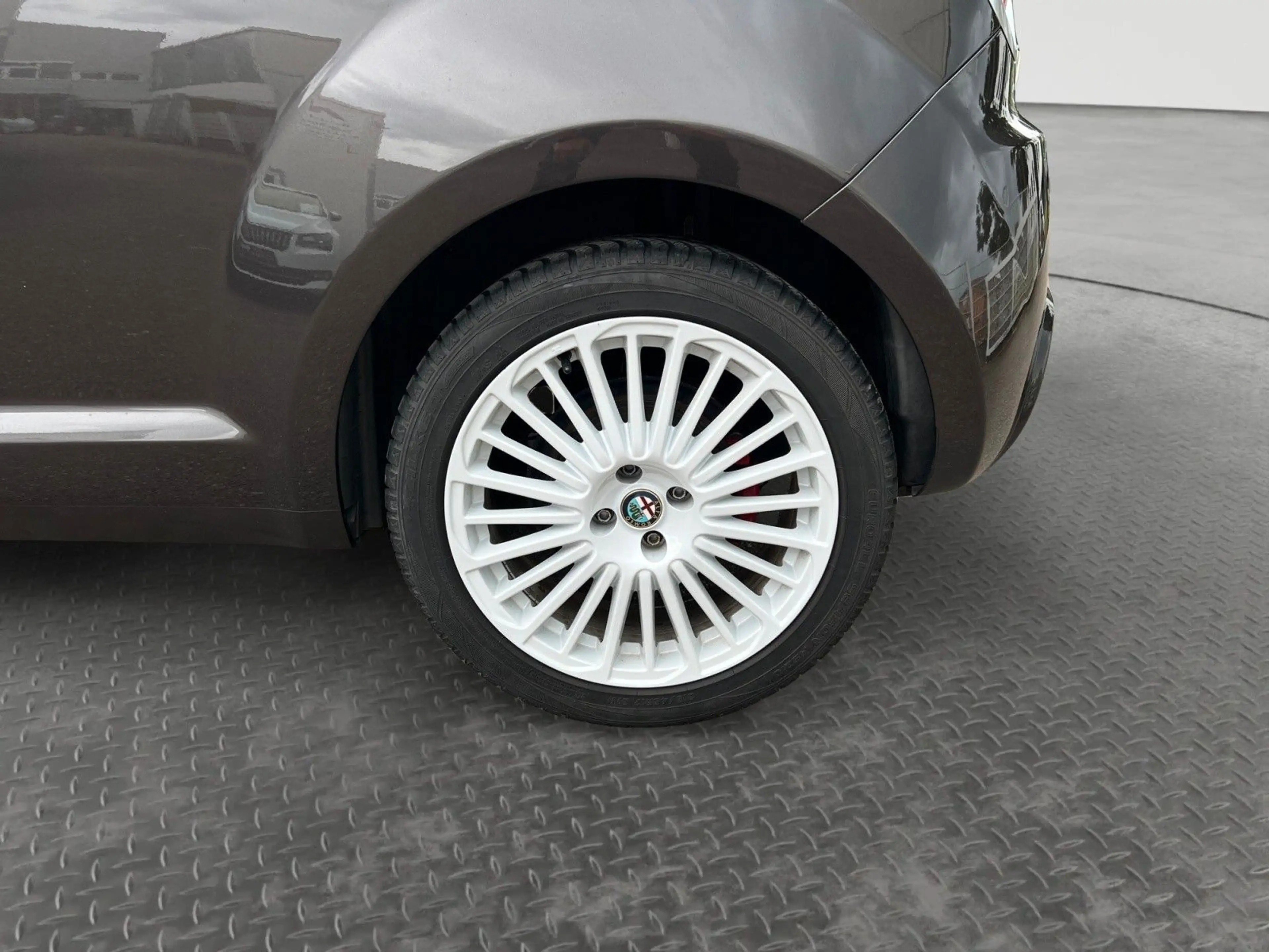 Alfa Romeo MiTo 1.4 8V Junior SHZ PDC KLIMA — photo 7