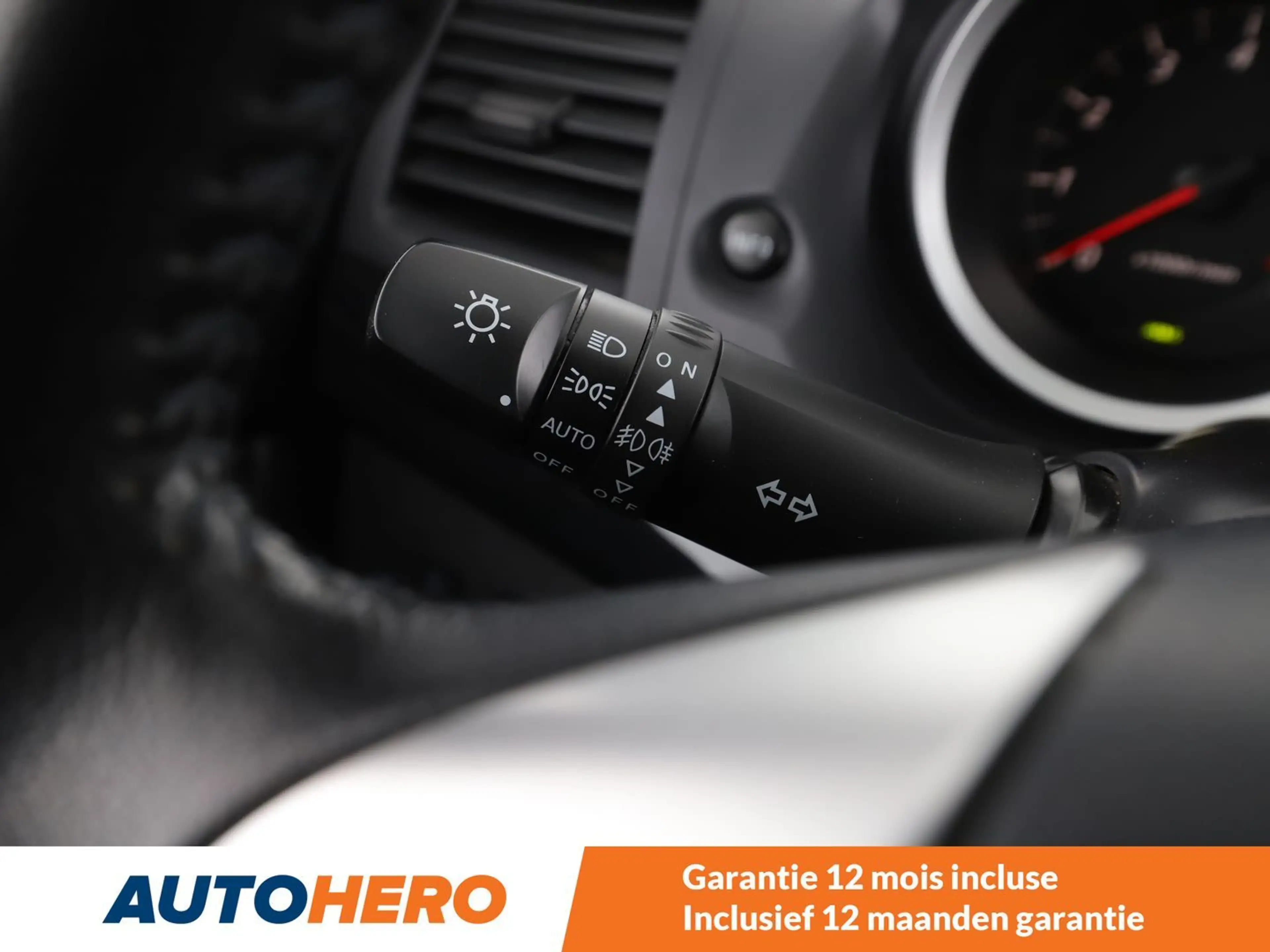 Mitsubishi Lancer 1.6 Comfort Line — photo 10