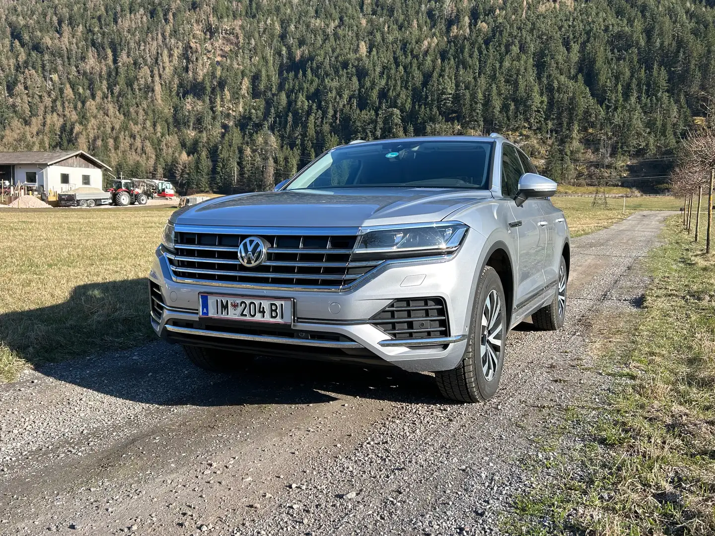 Volkswagen Touareg Touareg 4Motion V6 TDI SCR Elegance Aut. Elegance Silber - 1