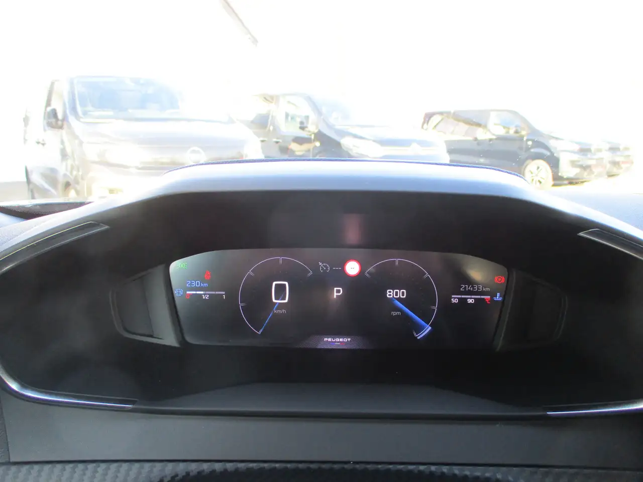 Peugeot 2008 Allure 8